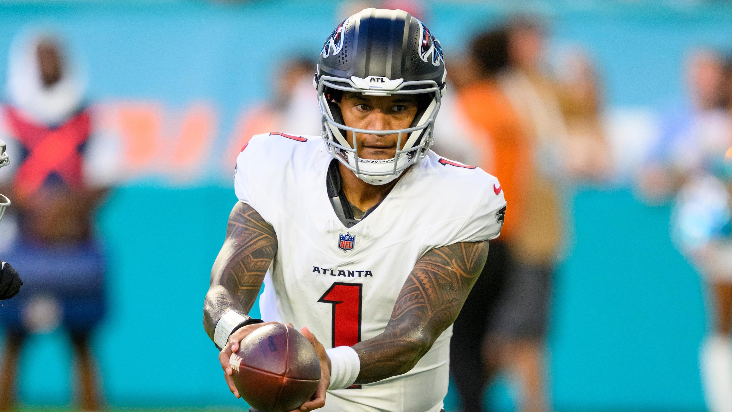 Falcons Dolphins Football