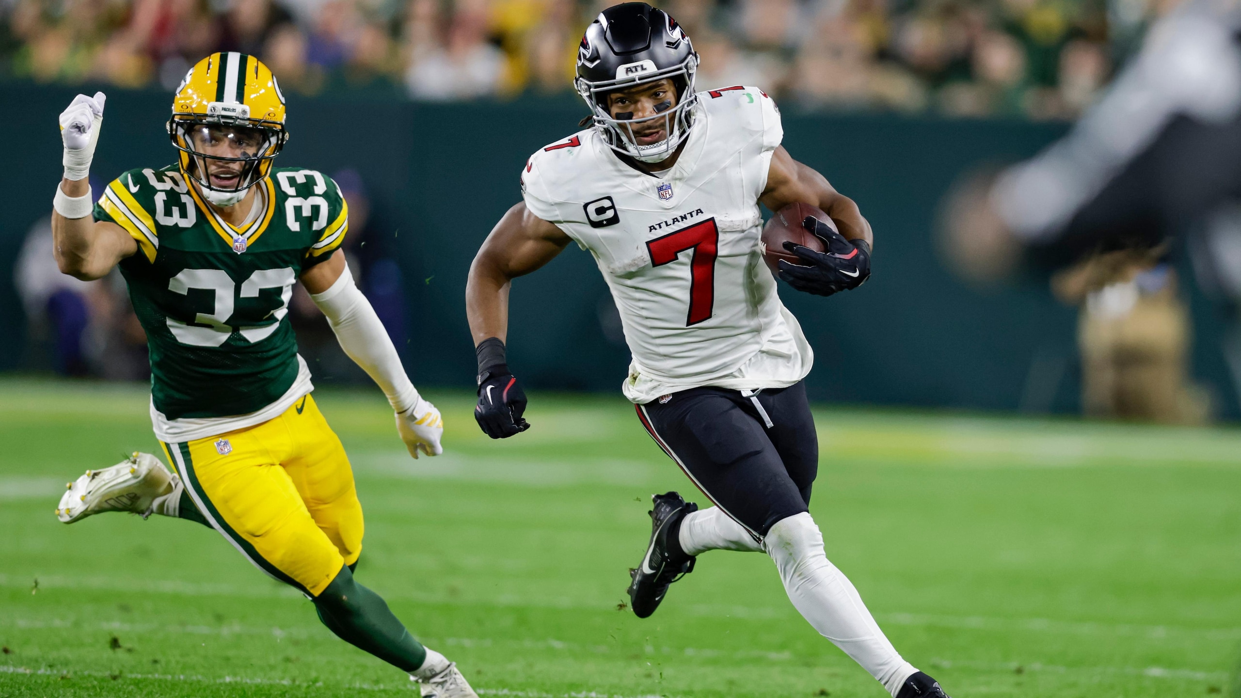 Falcons Packers Football