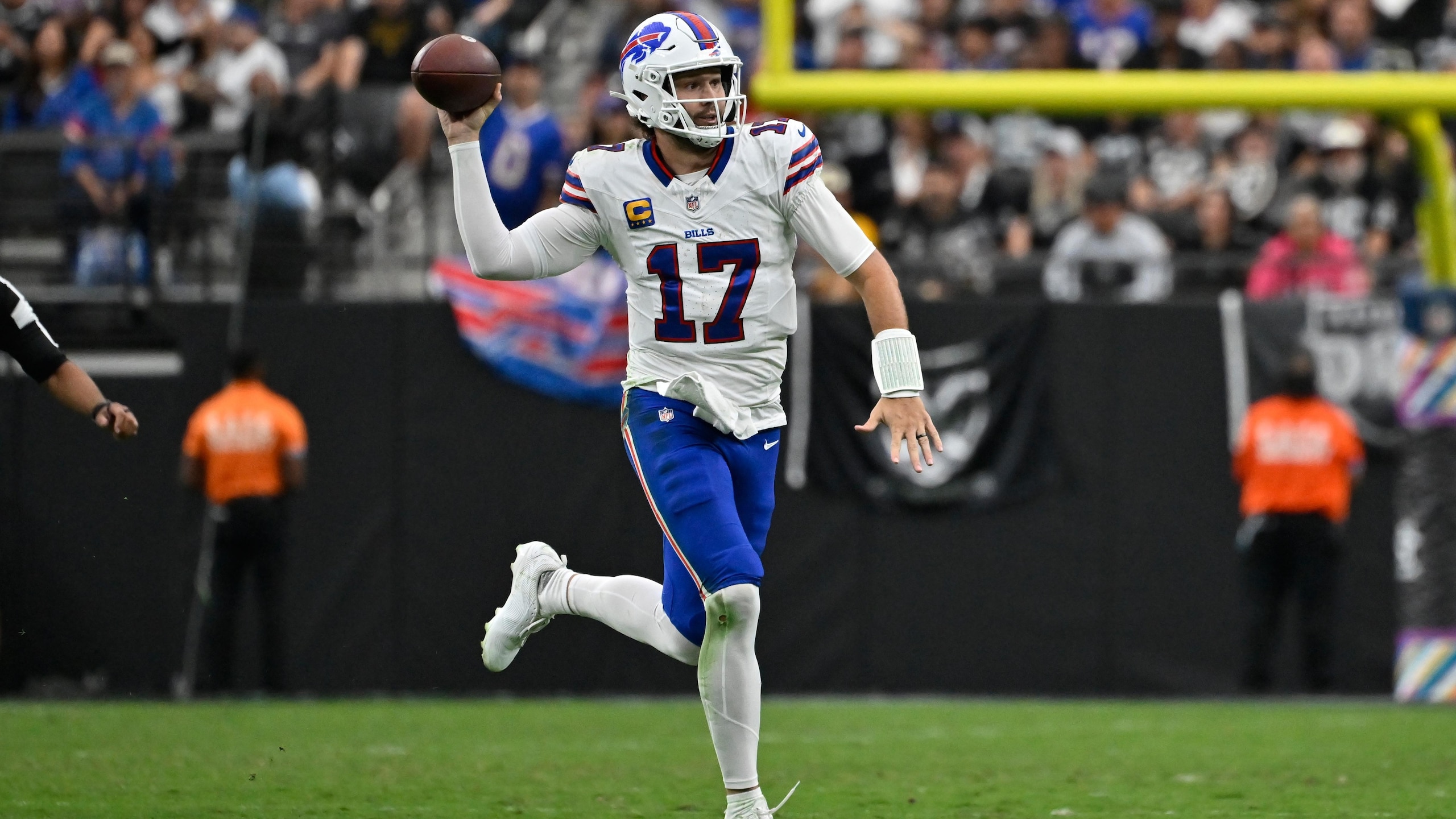 Bills Raiders Football