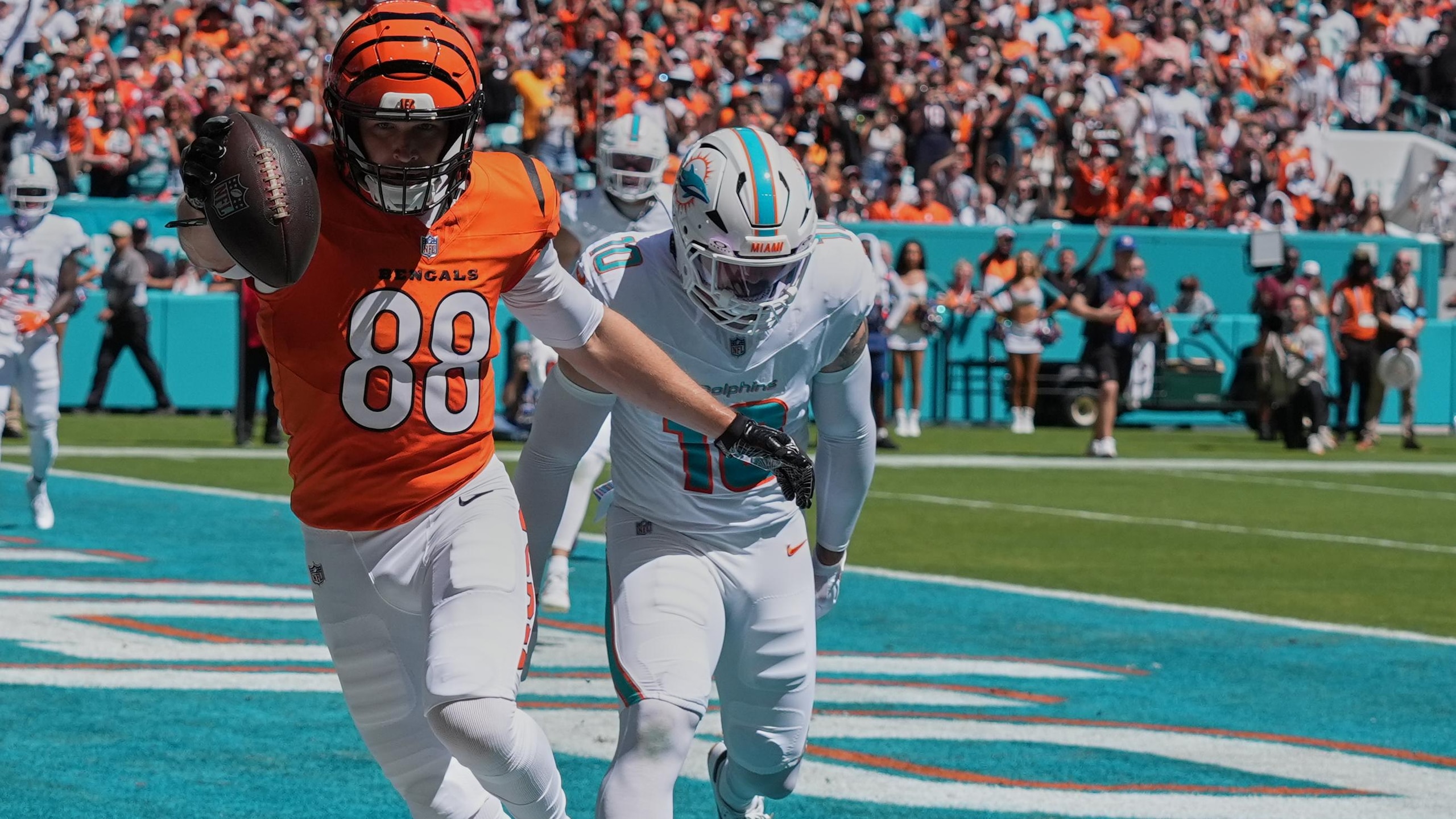APTOPIX Bengals Dolphins Football