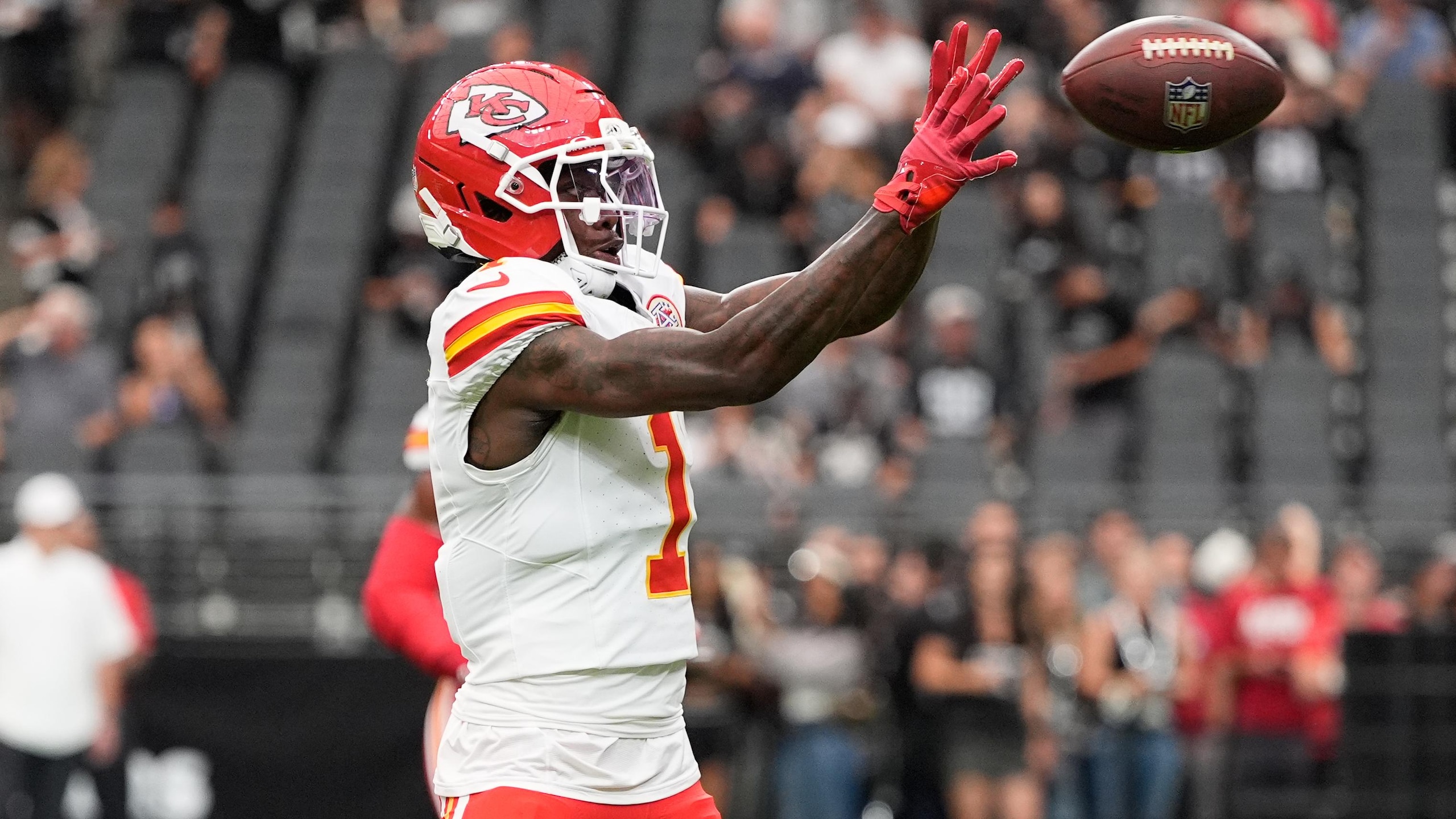 Chiefs Raiders Football