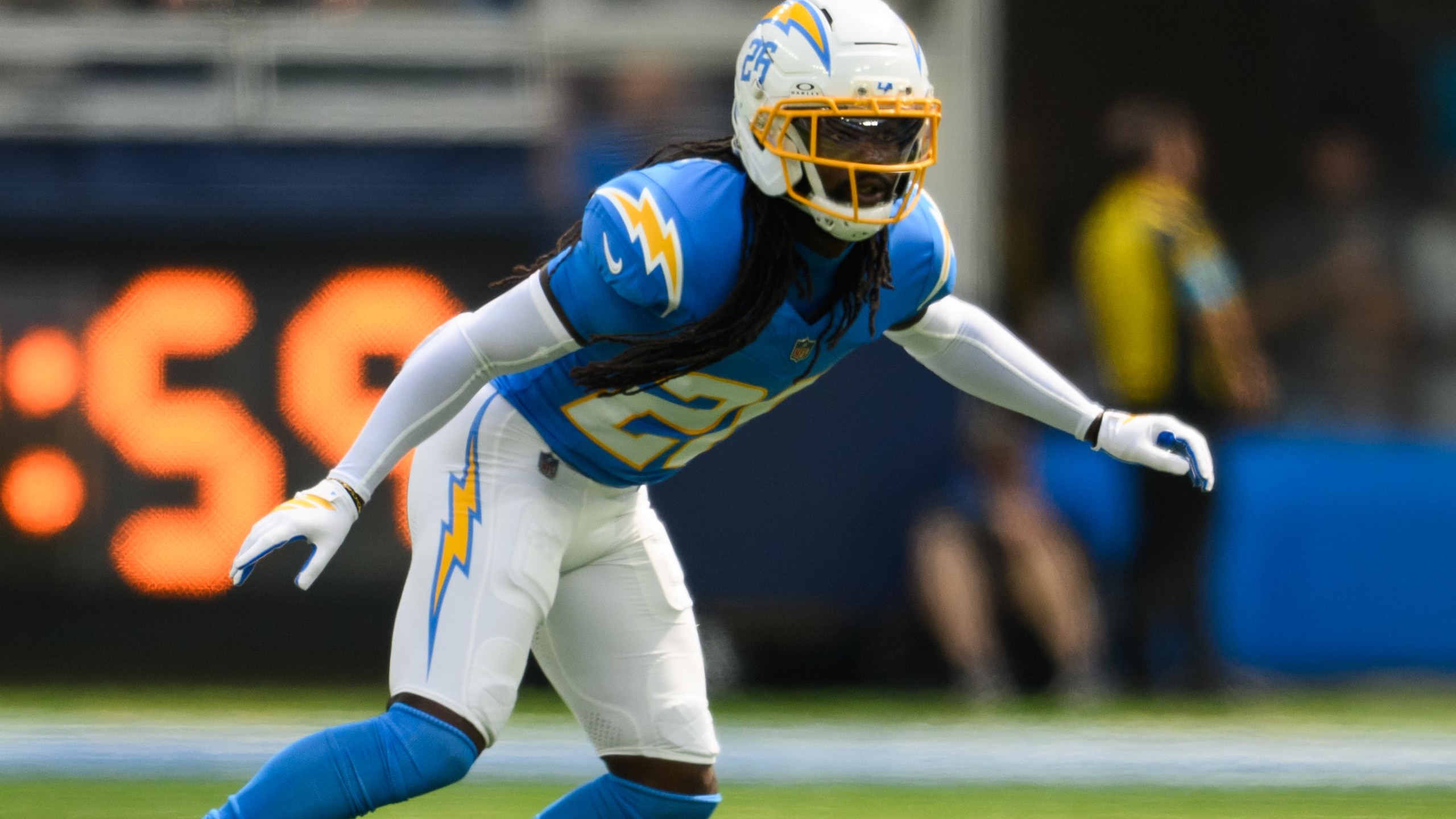 Cardinals Chargers Football
