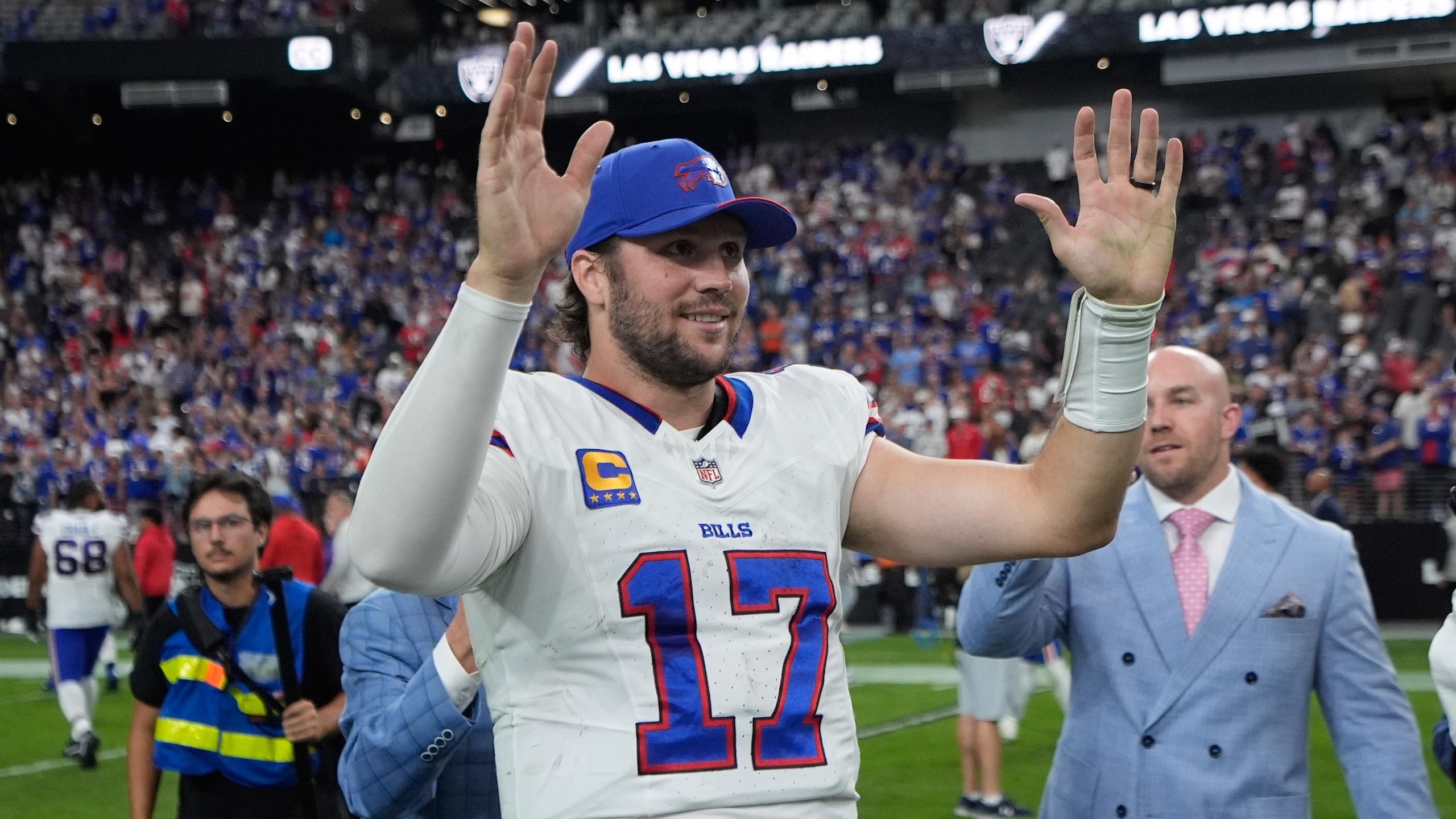 Bills Raiders Football