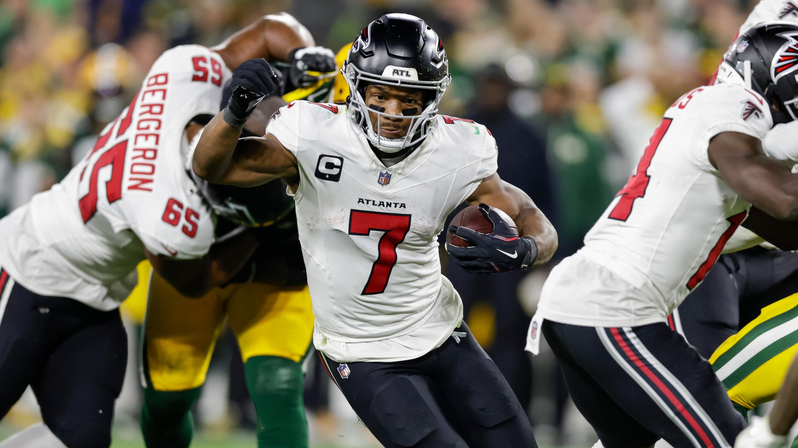 Falcons Packers Football