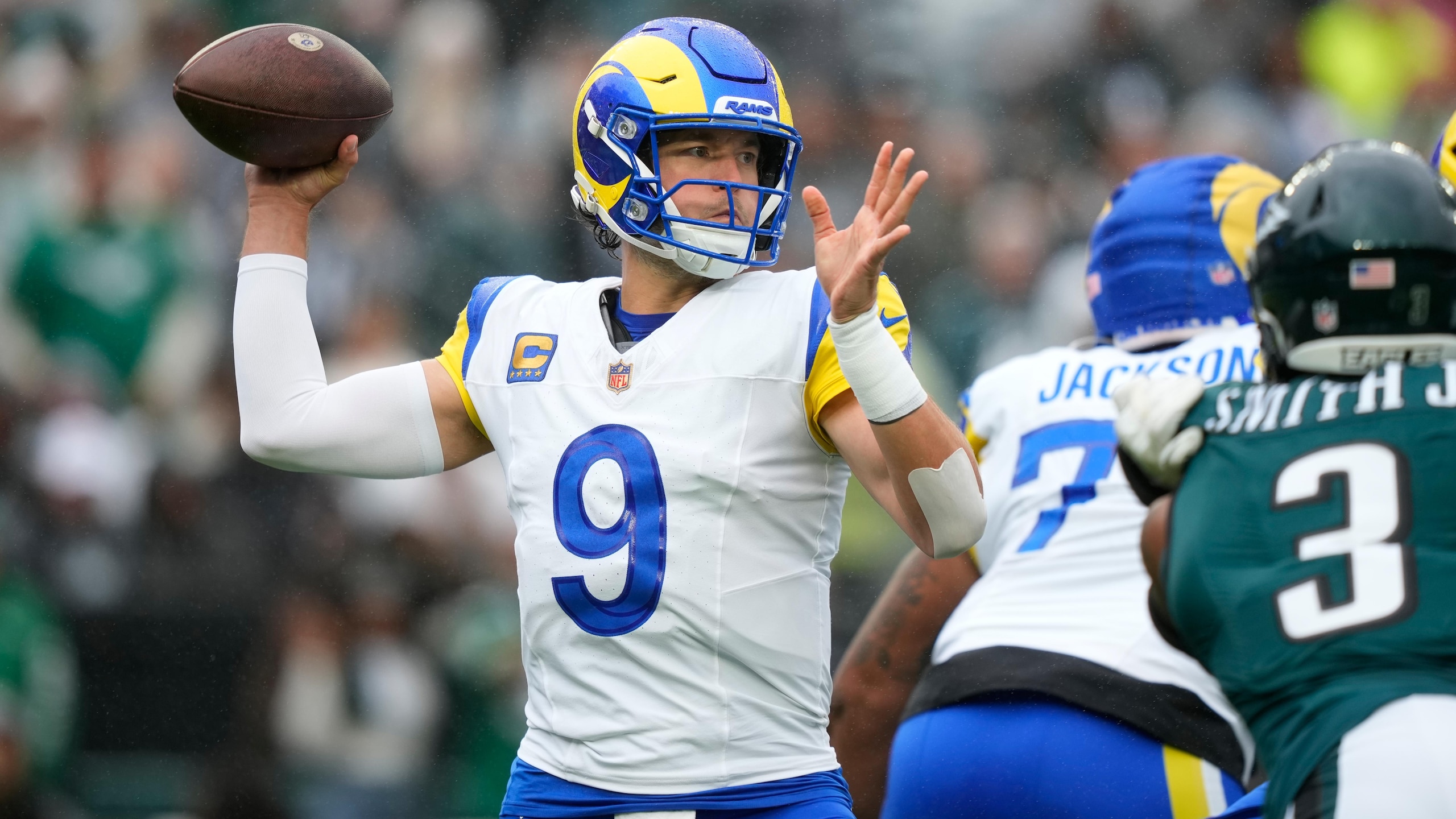 Rams Eagles Football