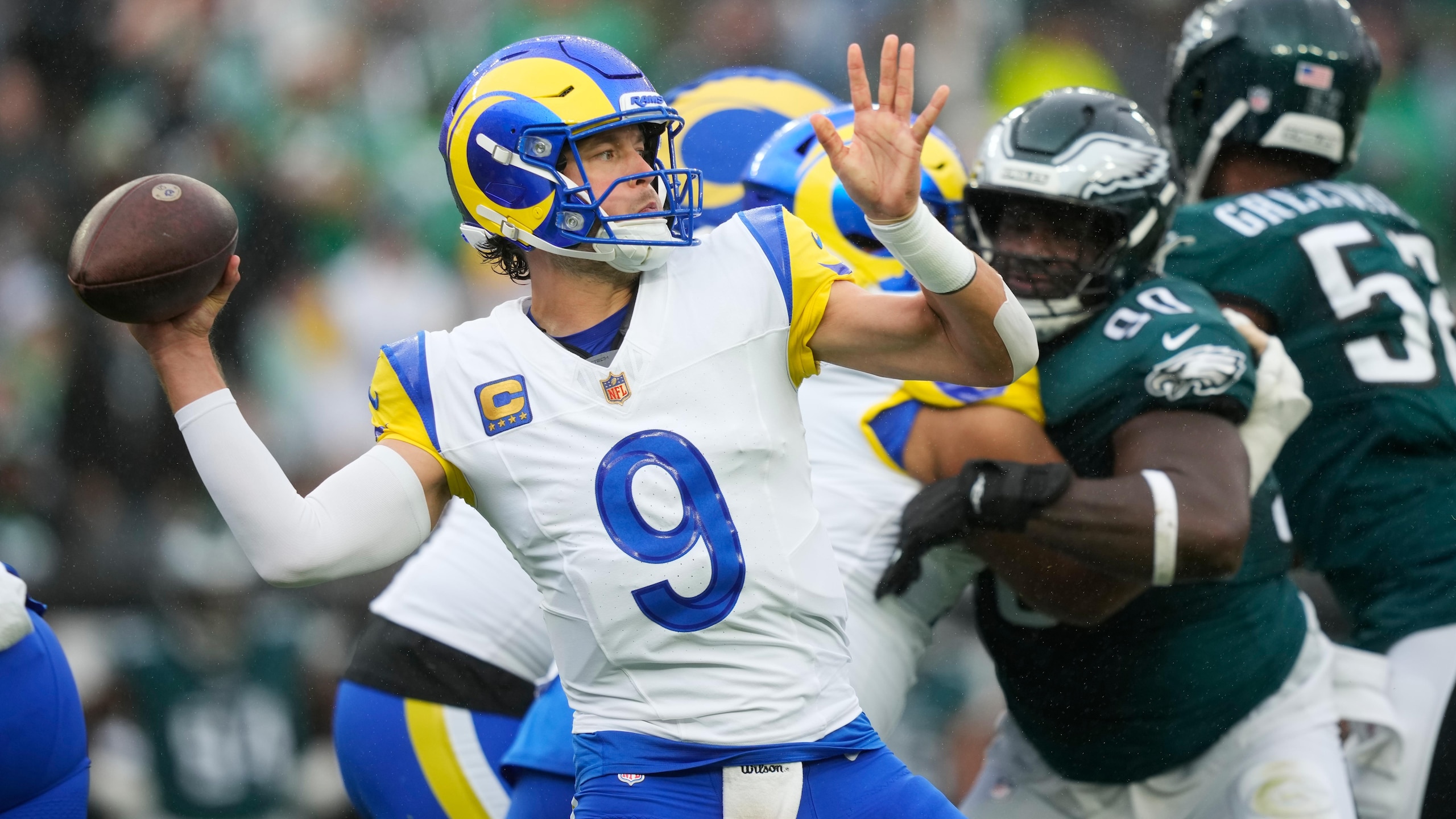 Rams Eagles Football