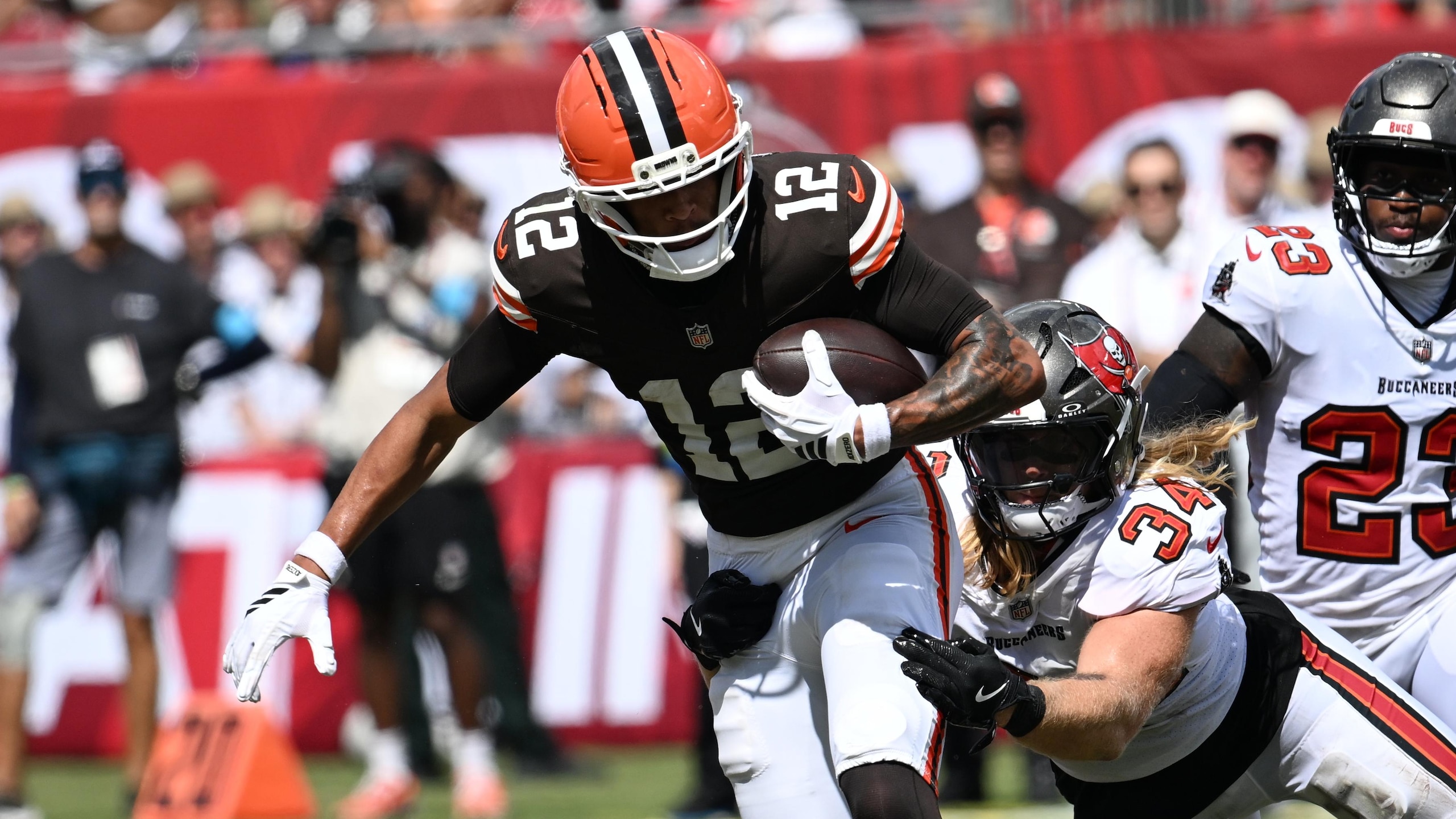 Browns Buccaneers Football