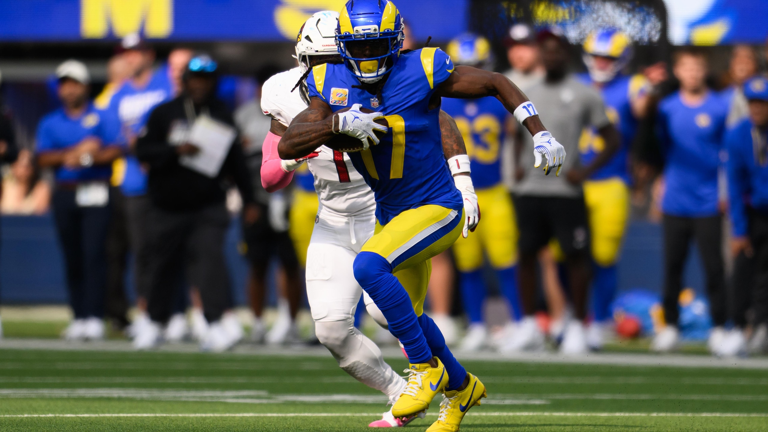 Cardinals Rams Football