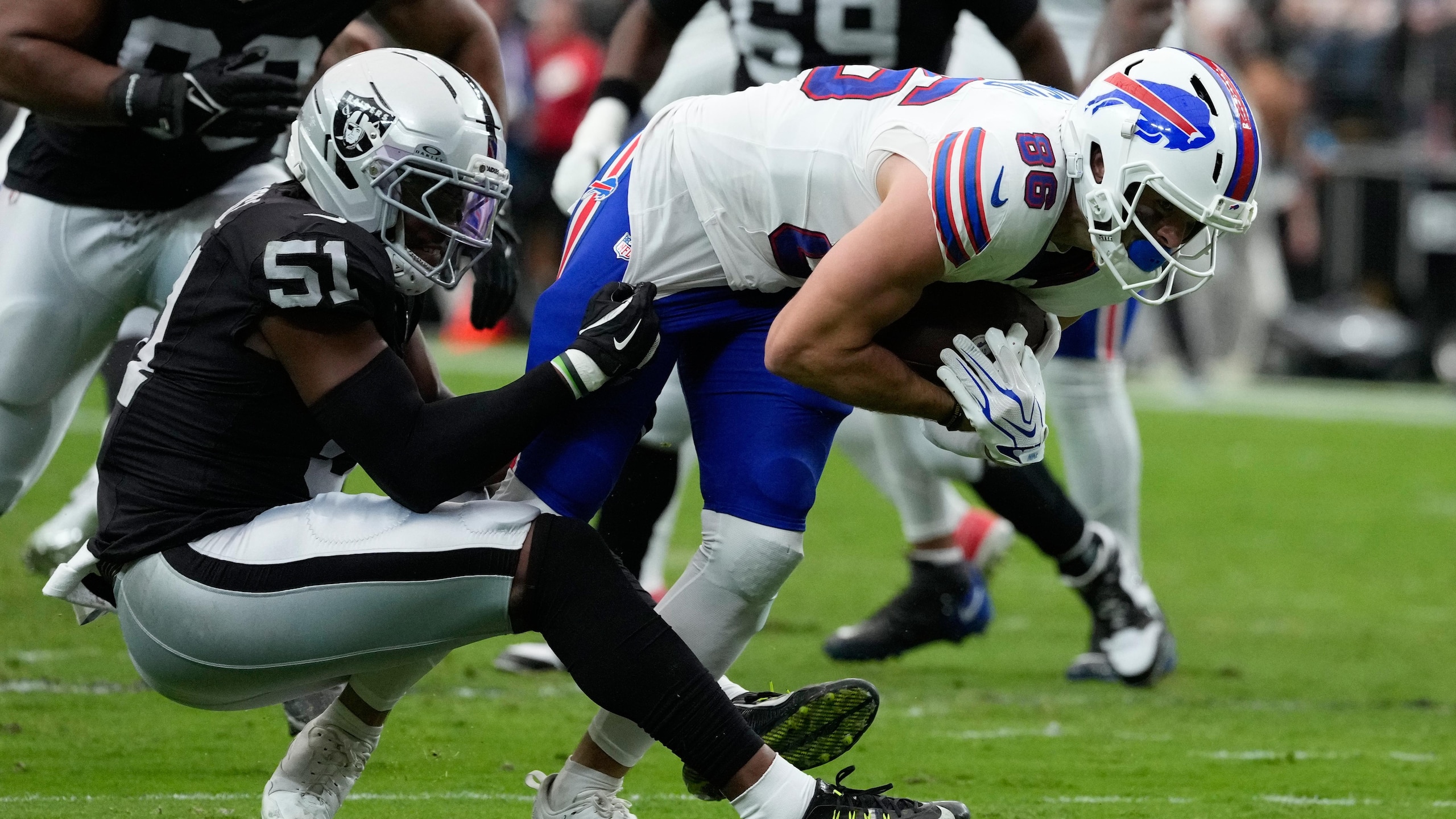 Bills Raiders Football