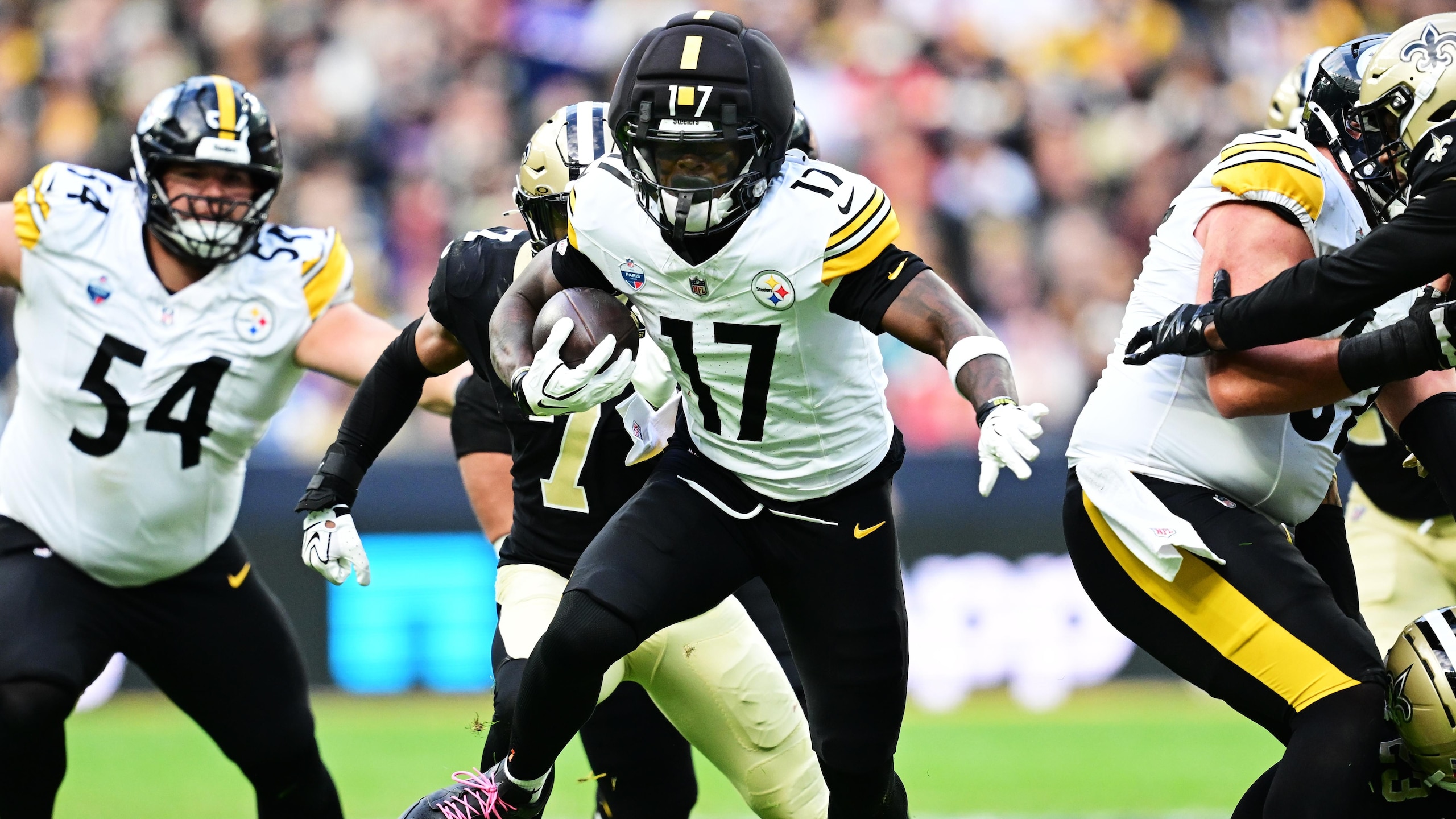 Steelers Saints Football