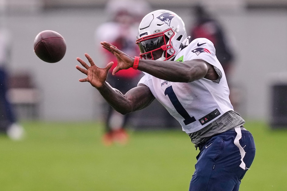 A.J. Brown, Lamar Jackson Week 6 Injury Updates and Fantasy Impact