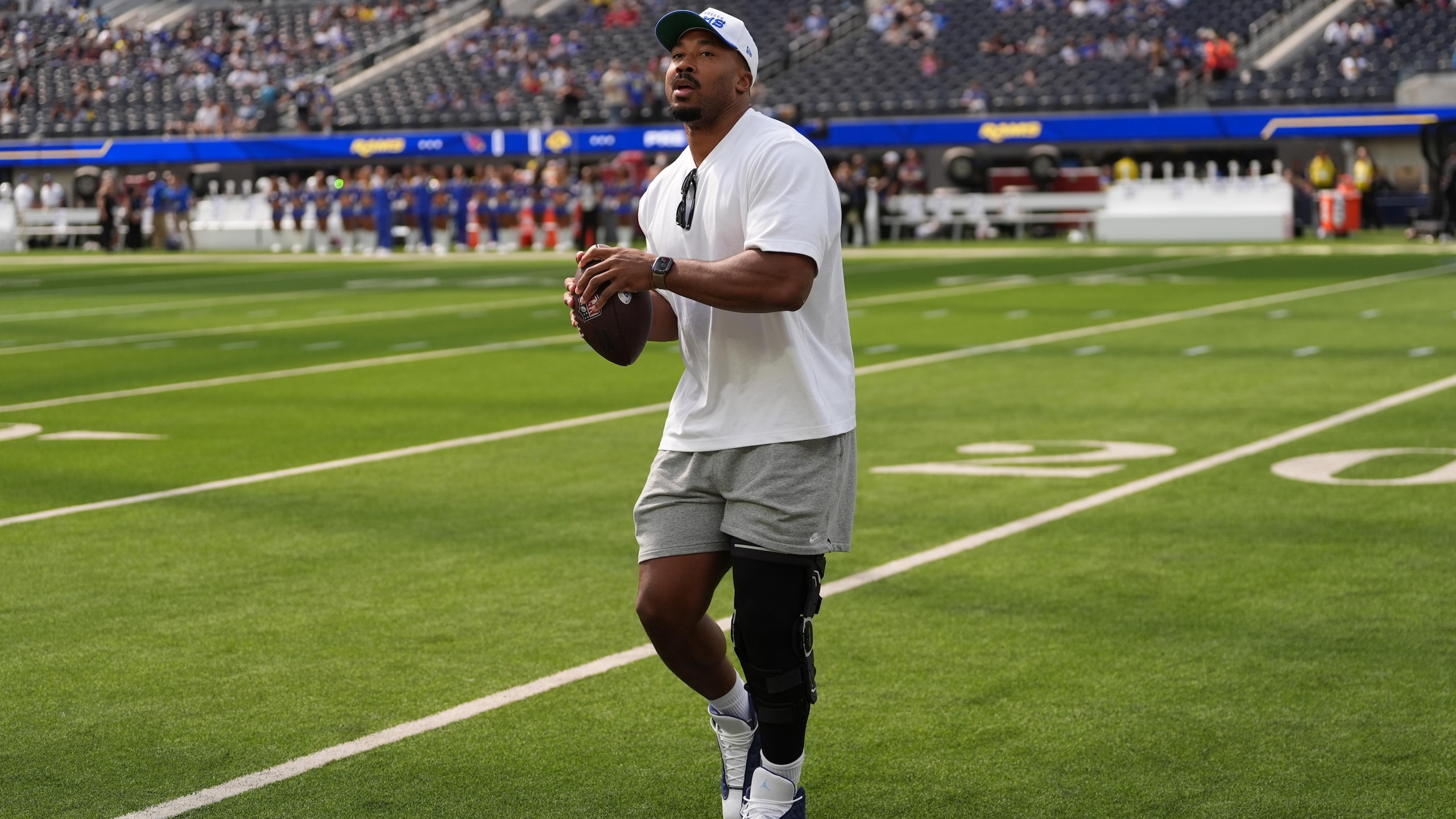 Cardinals Rams Football