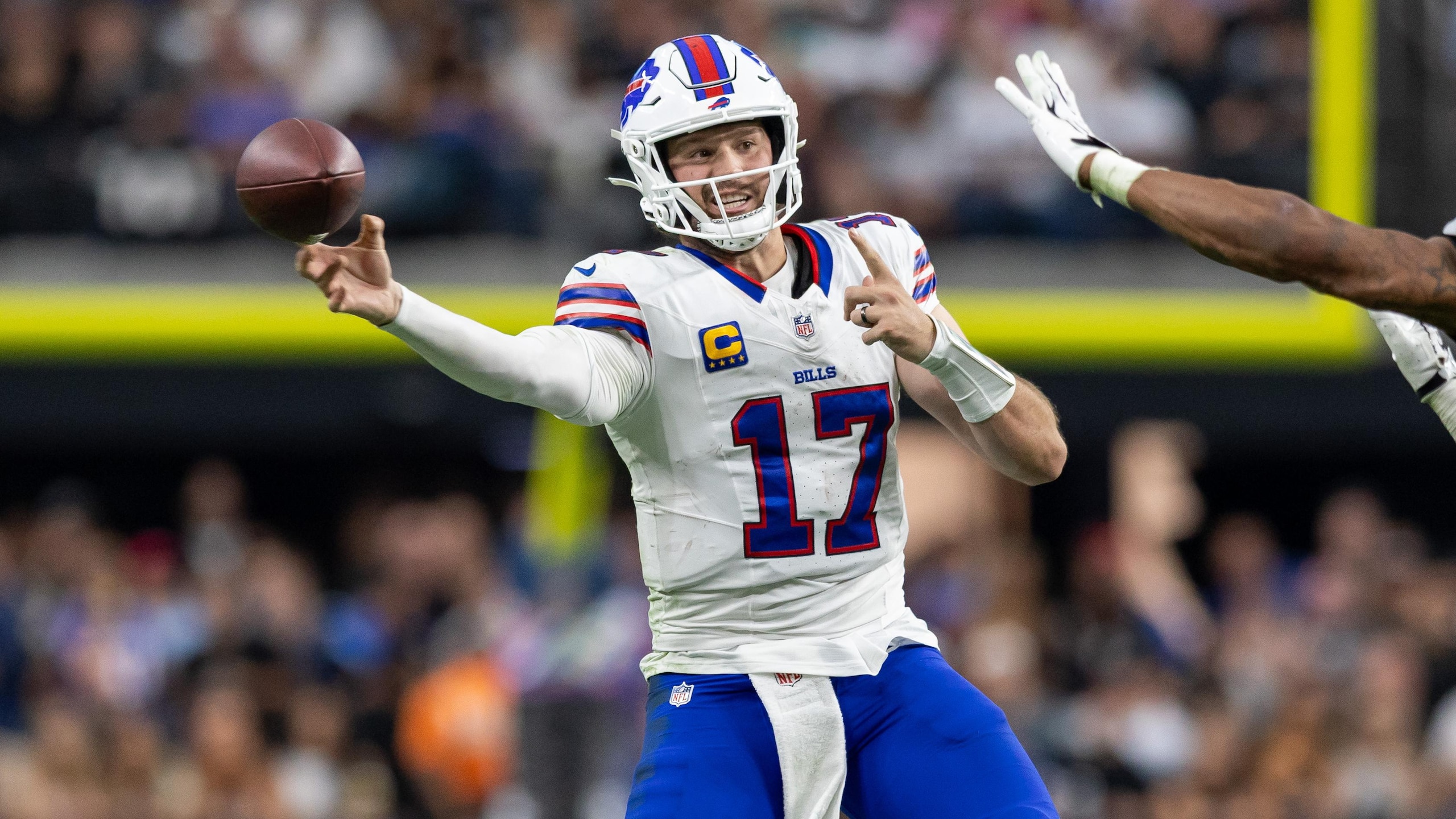 Bills Raiders Football