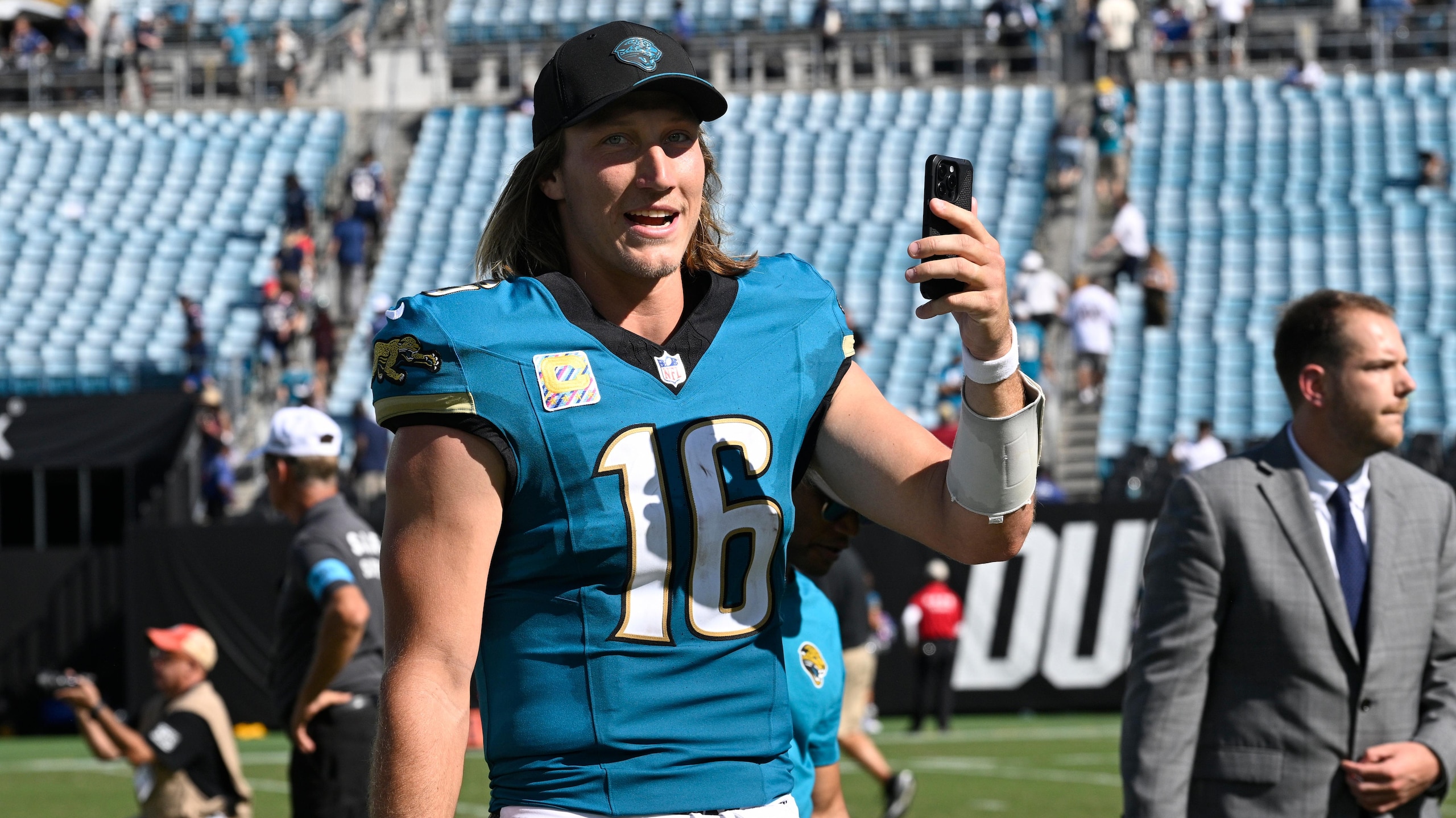 Patriots Jaguars Football