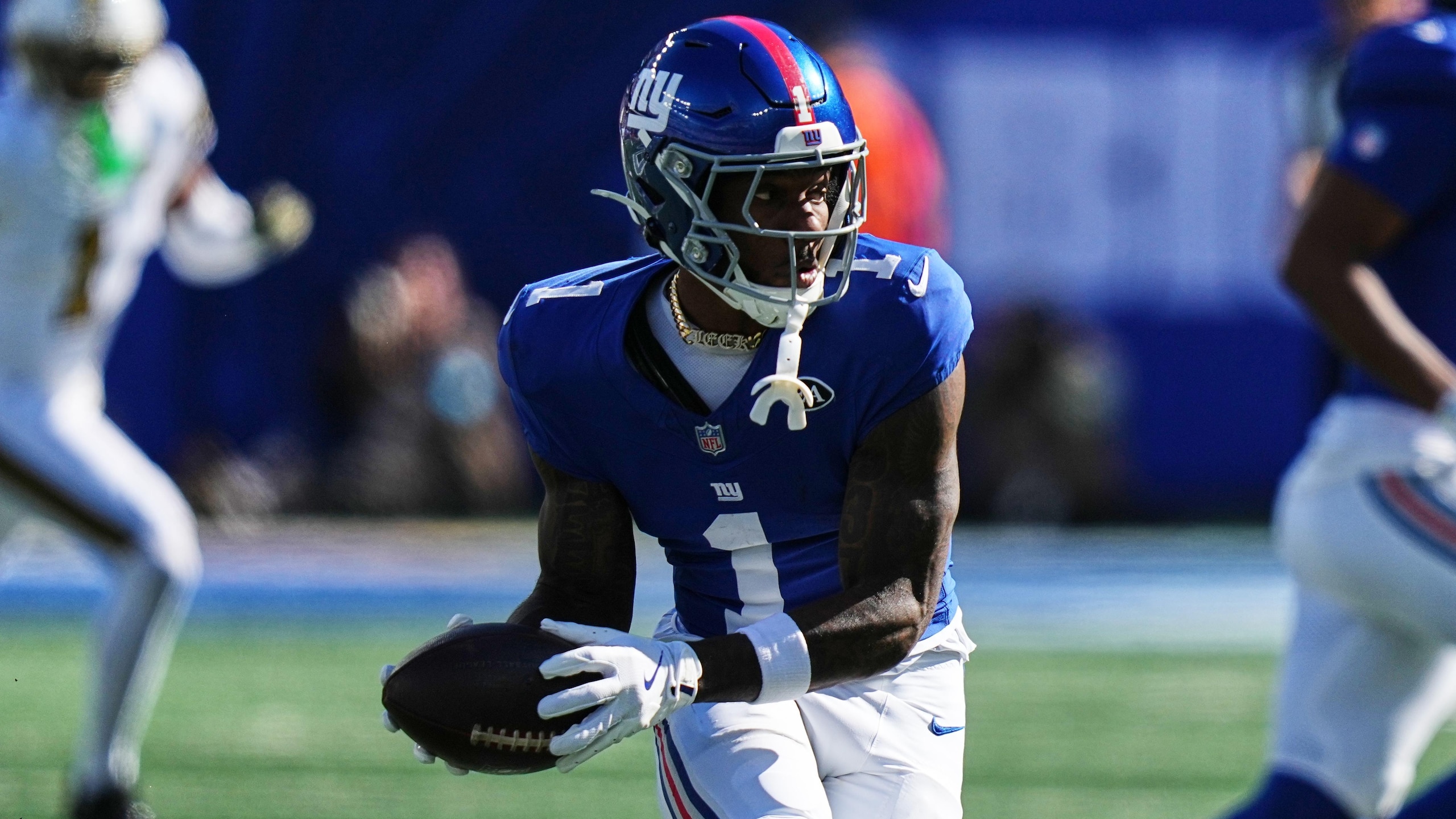 Saints Giants Football
