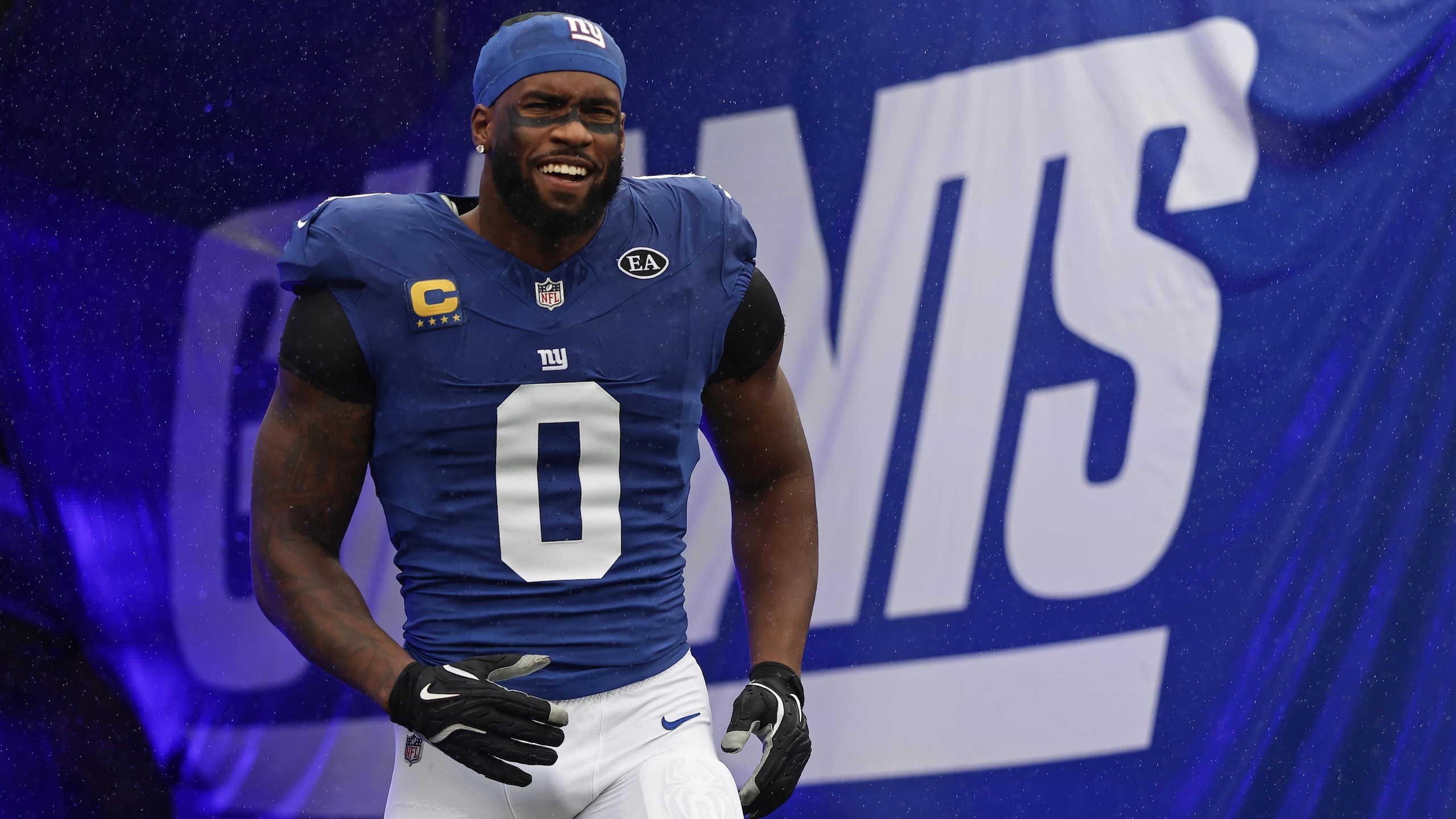 Titans Giants Football