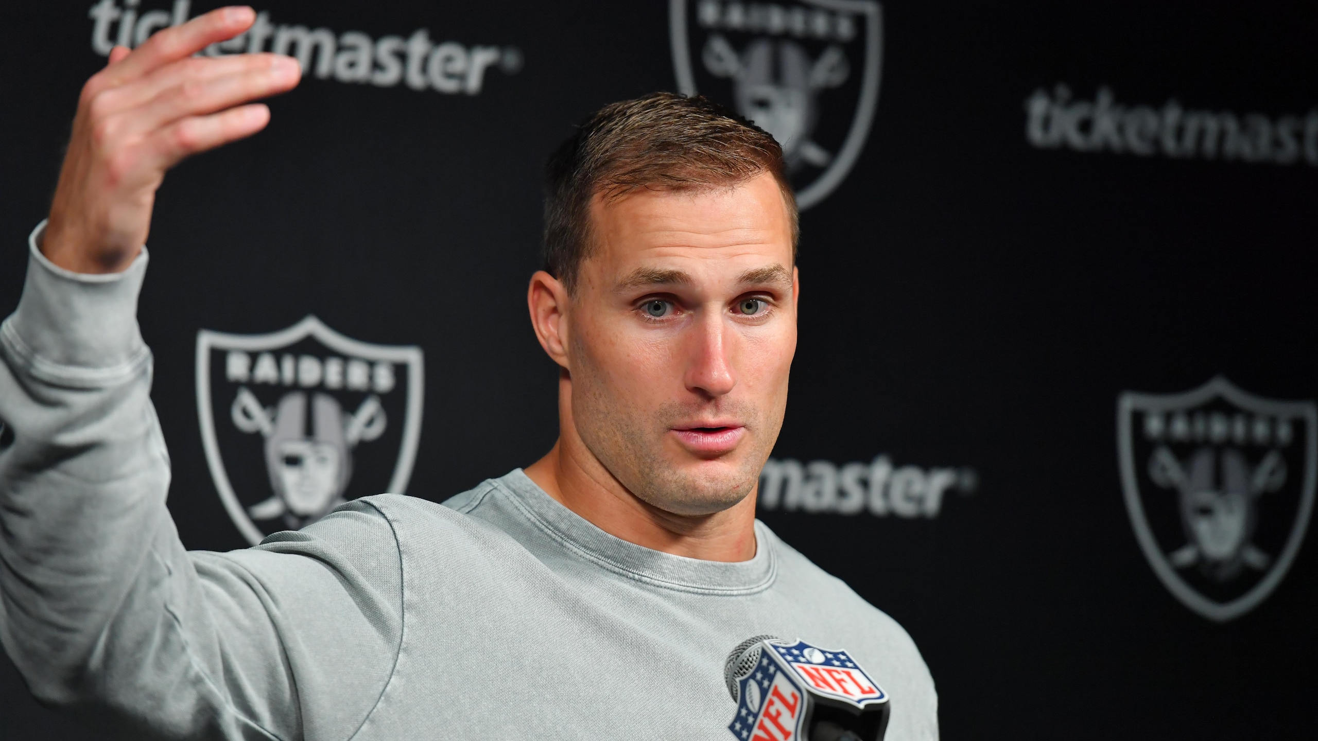 Raiders Patriots Football