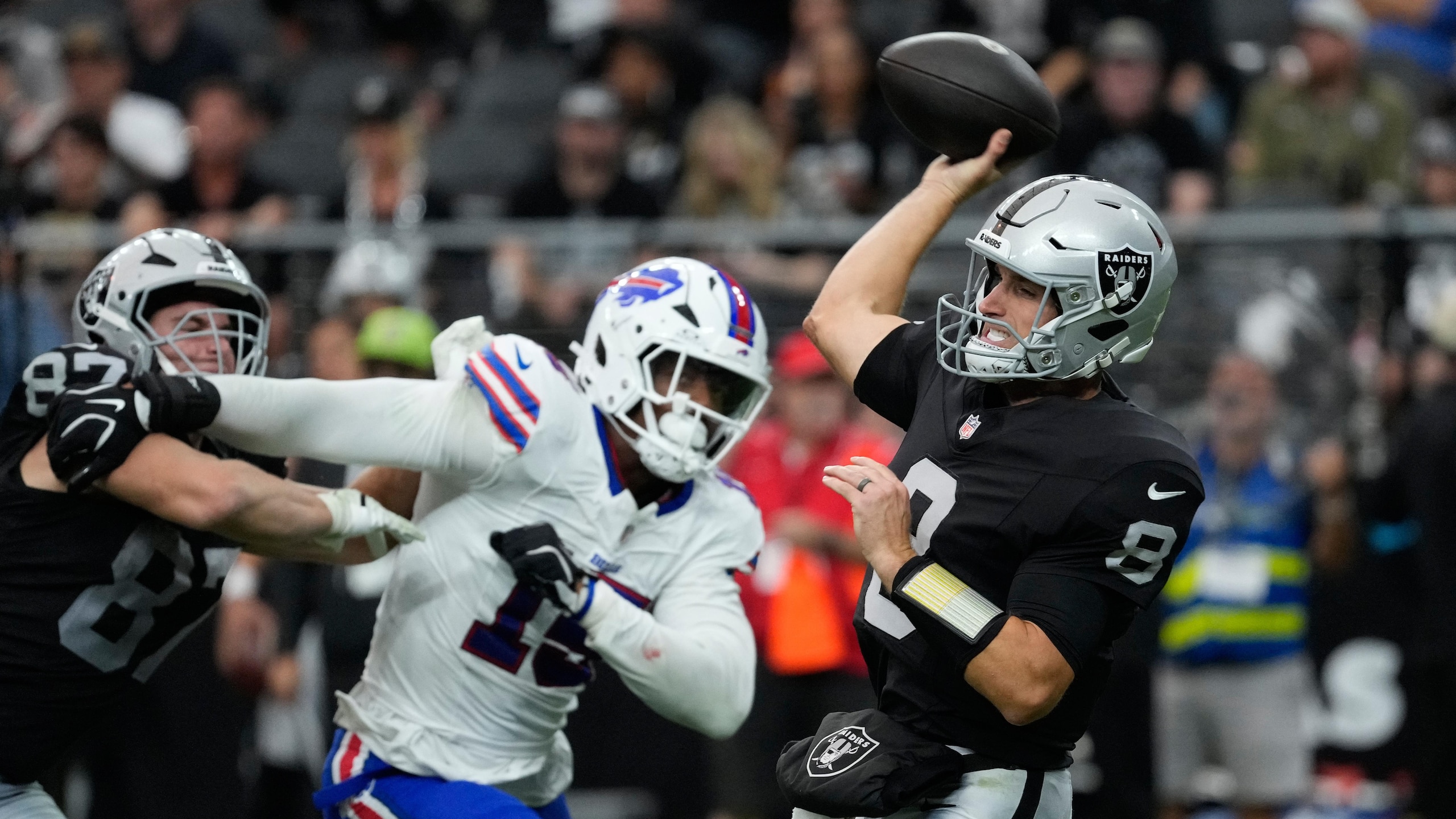 Bills Raiders Football