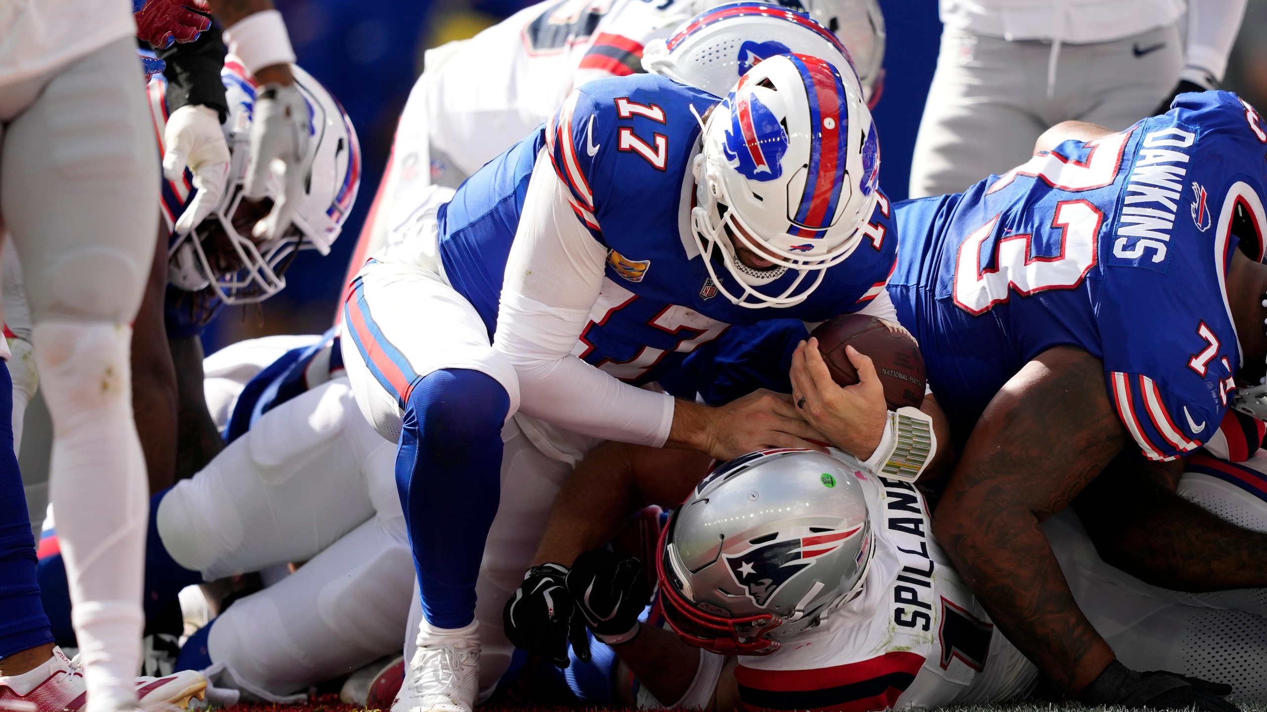 Patriots Bills Football