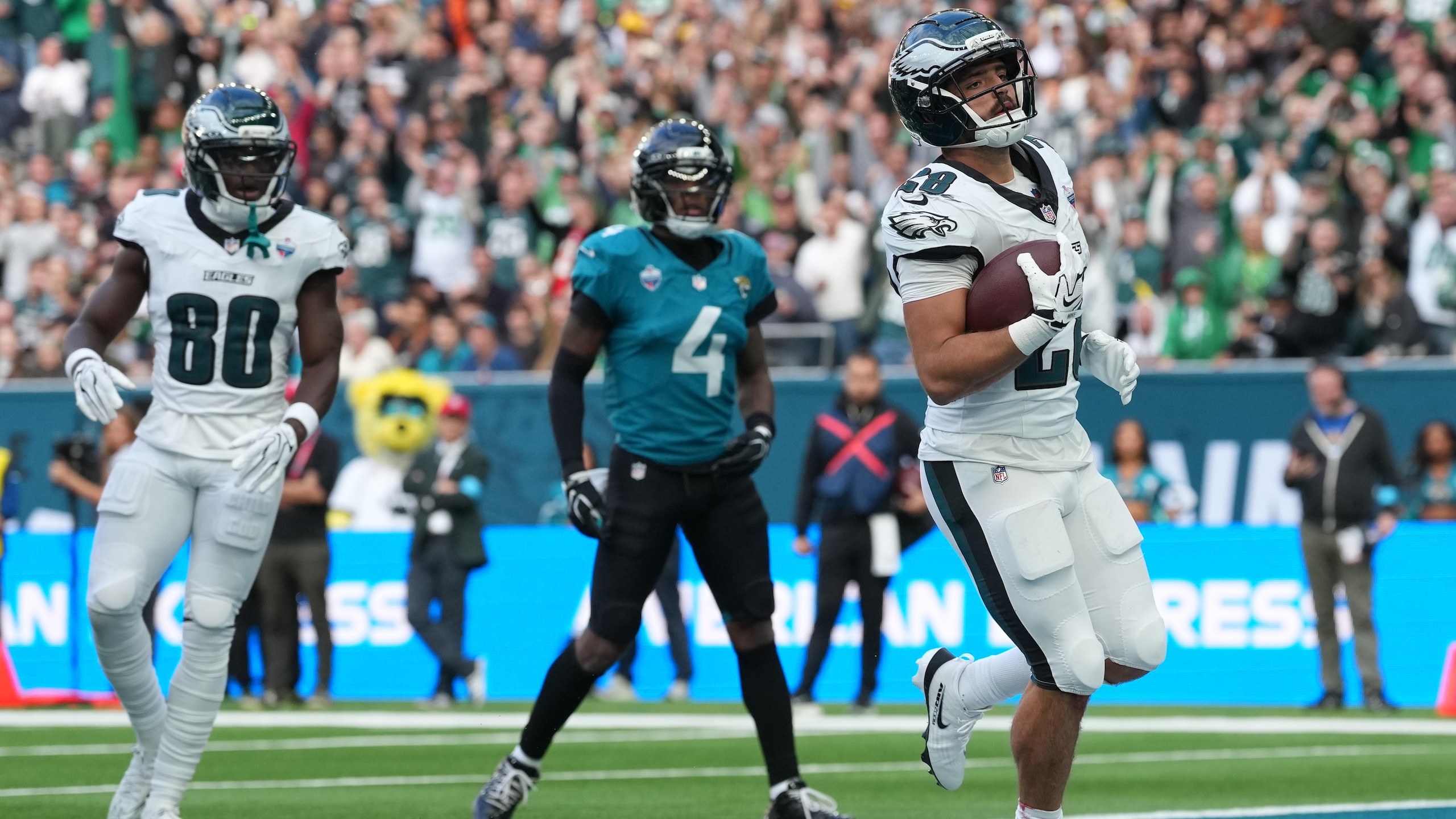 Eagles Jaguars Football