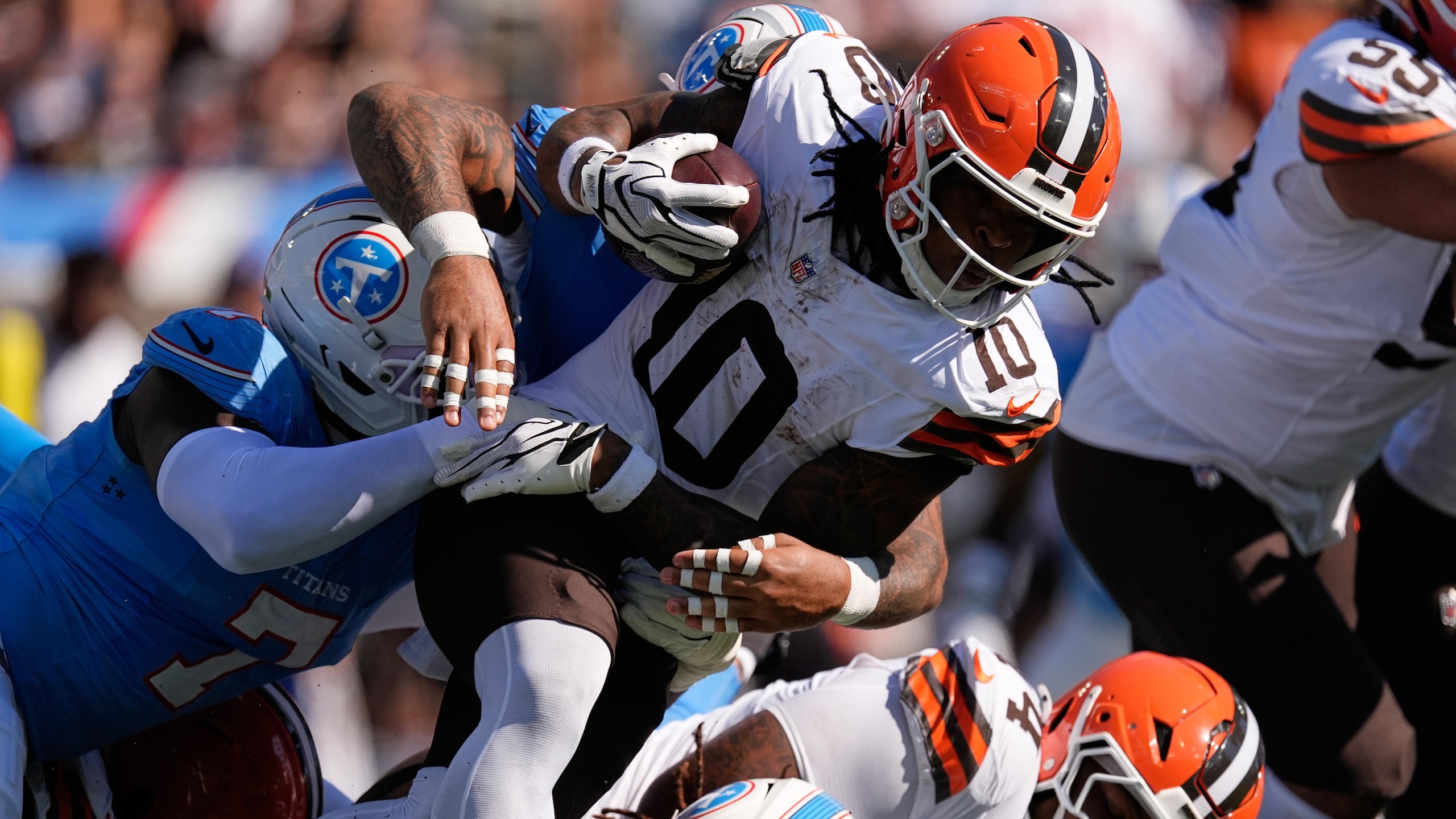Browns Titans Football
