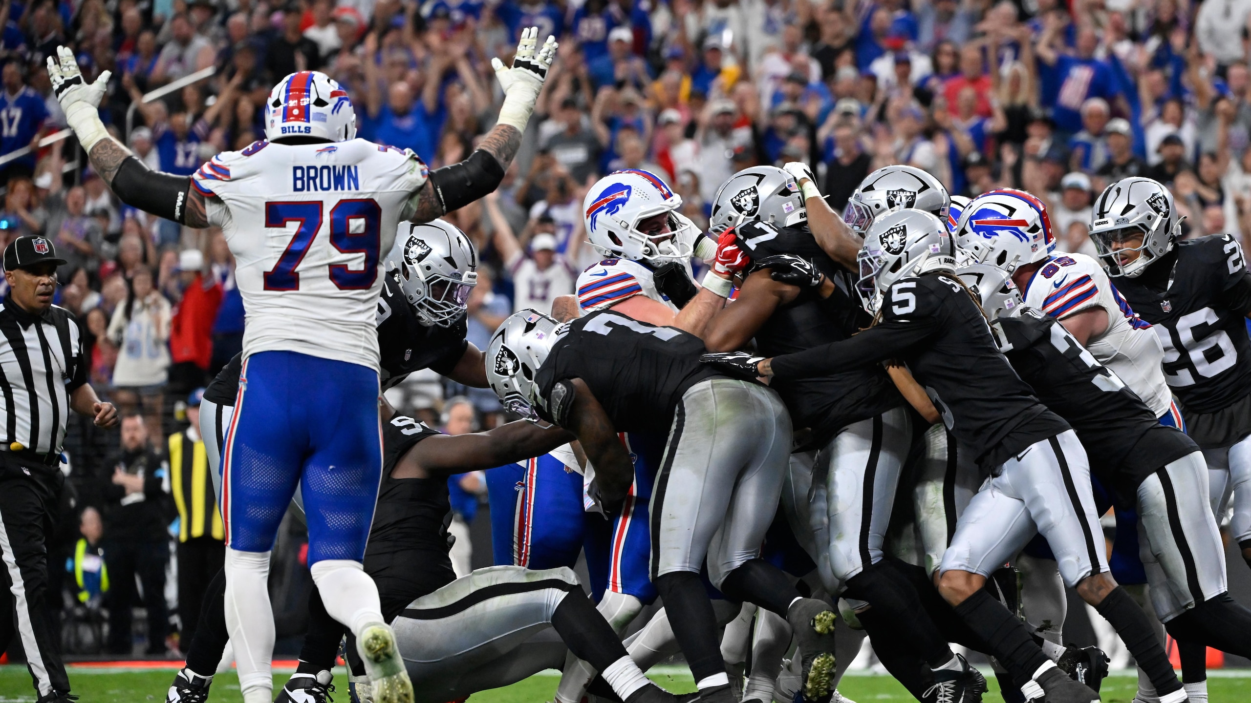 Bills Raiders Football