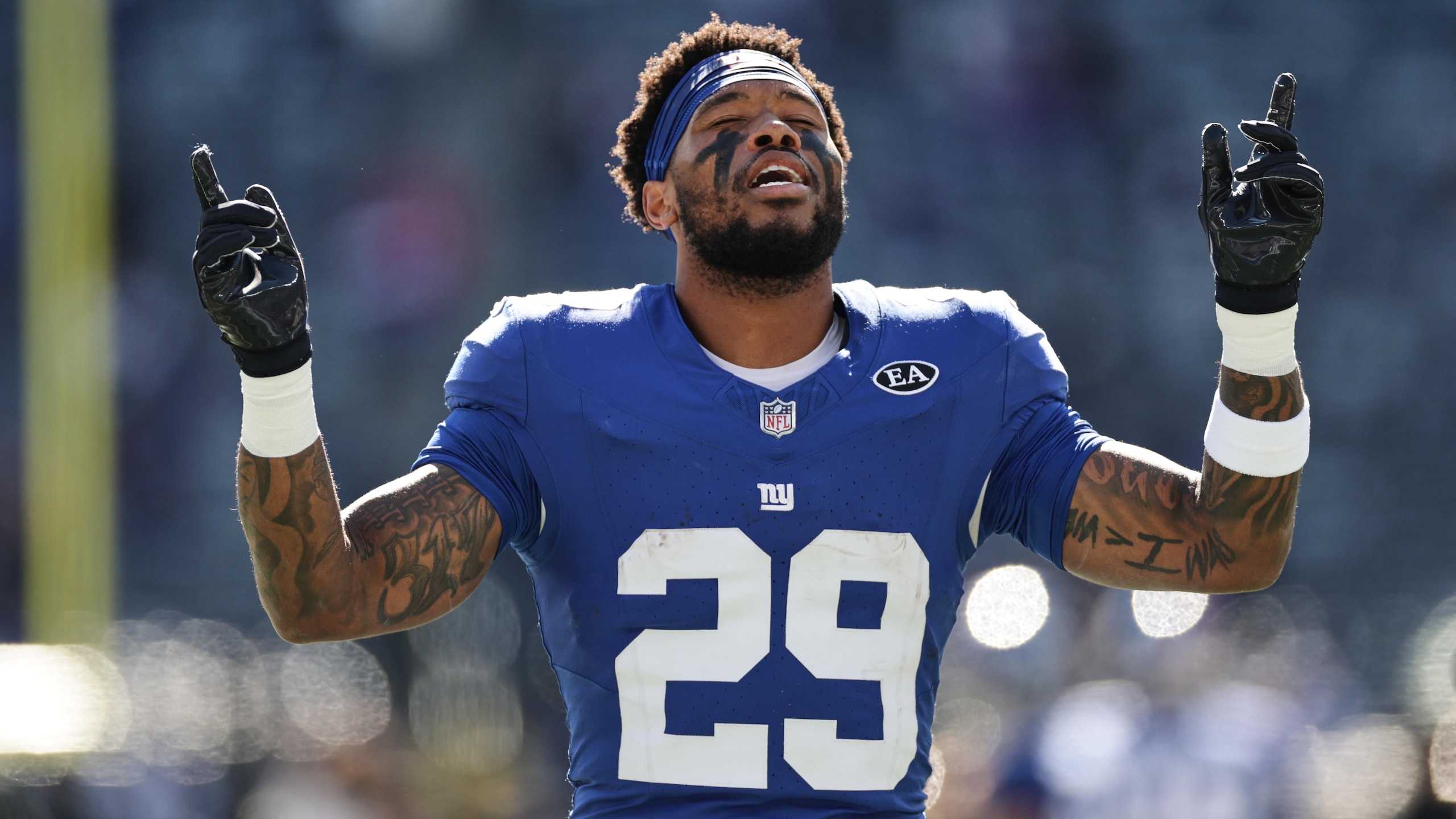 Saints Giants Football