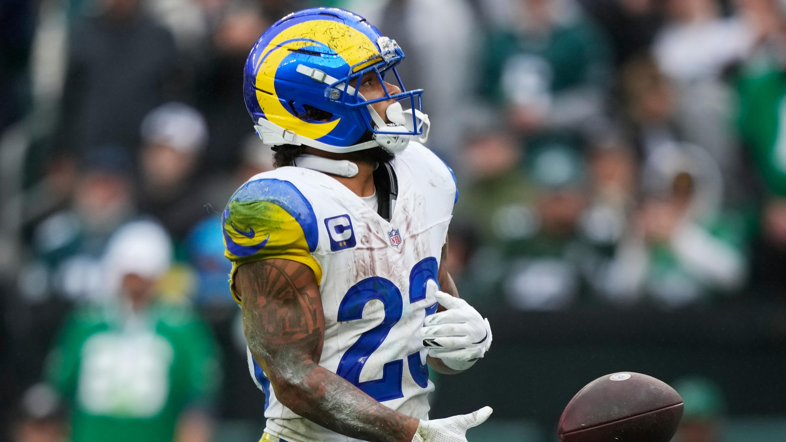 Rams Eagles Football