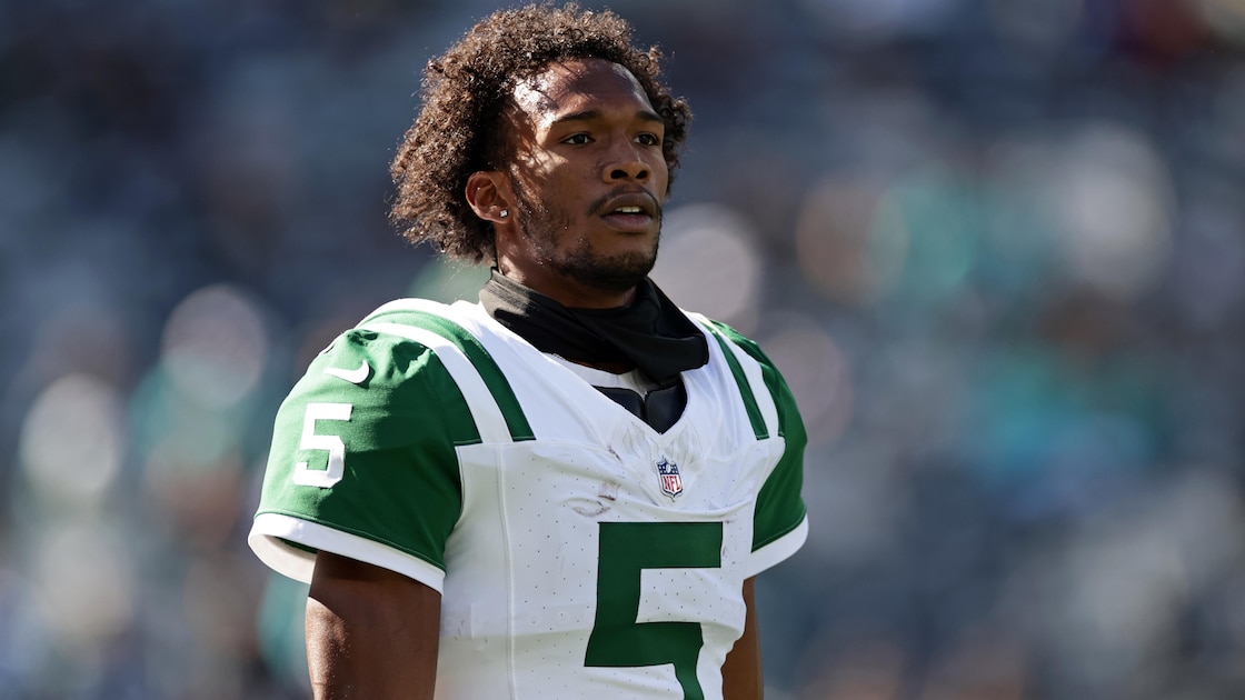 Garrett Wilson Sideline Outburst Addressed by Jets Coach Aaron Glenn