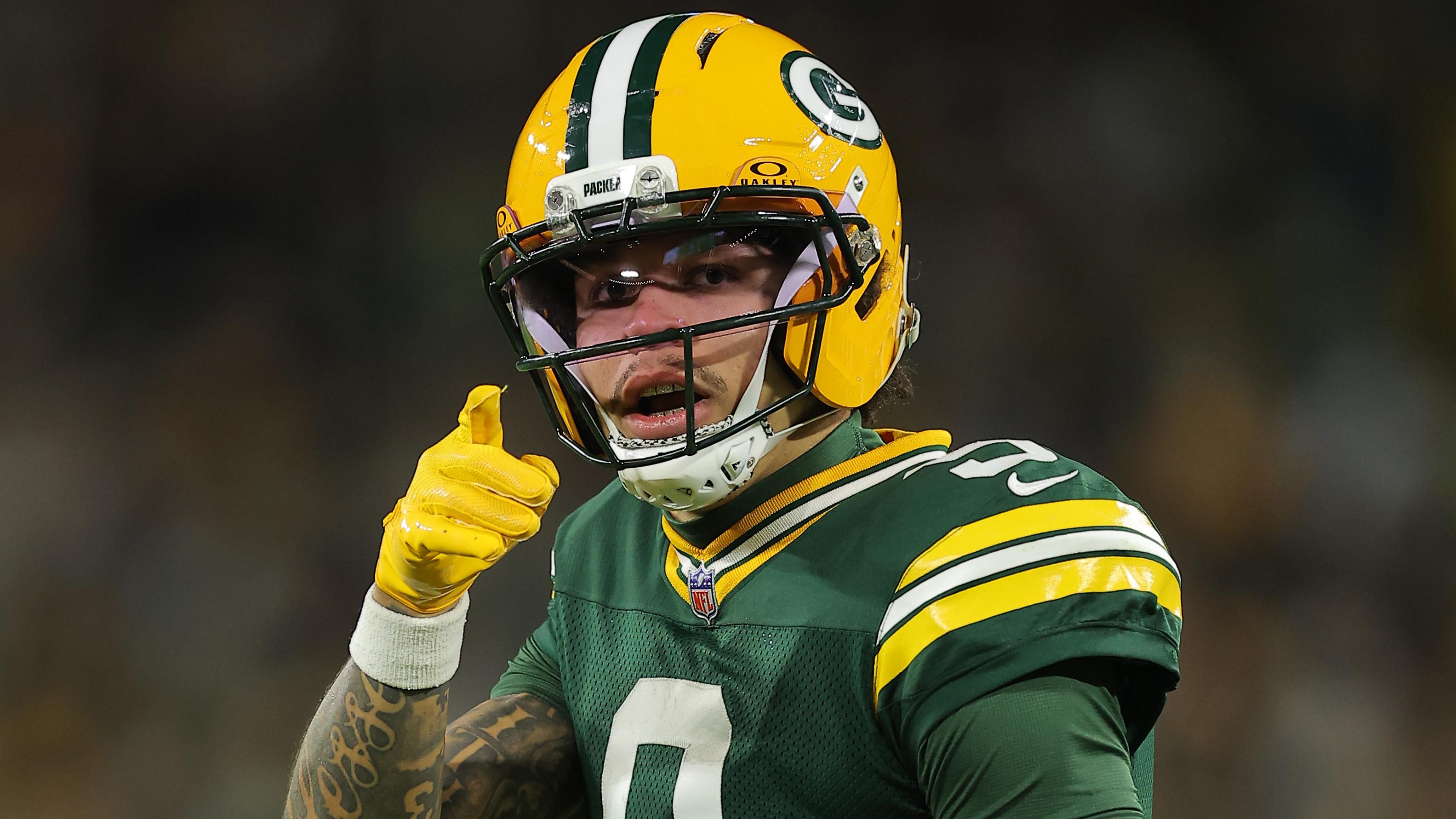 bleacherreport.com - Adam Wells - WWE's Paul Heyman Reacts to Christian Watson's Return from Hospital for Packers in Trending Post