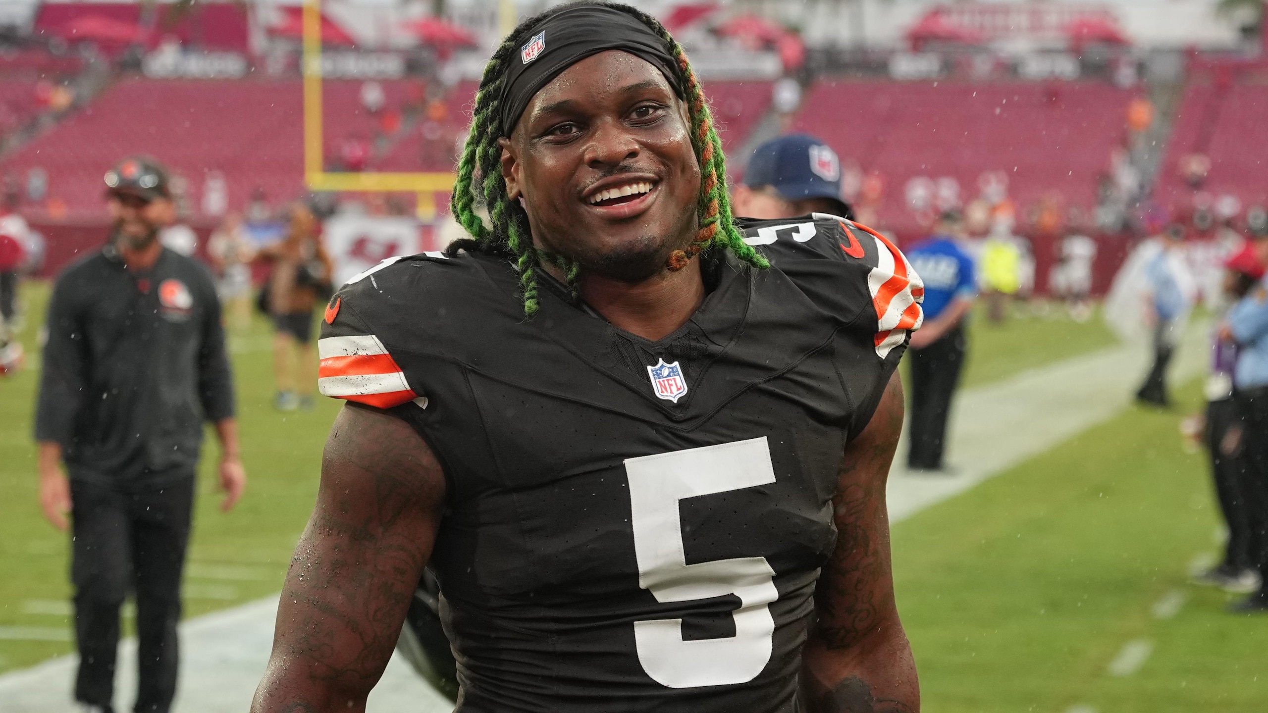 Browns Buccaneers Football