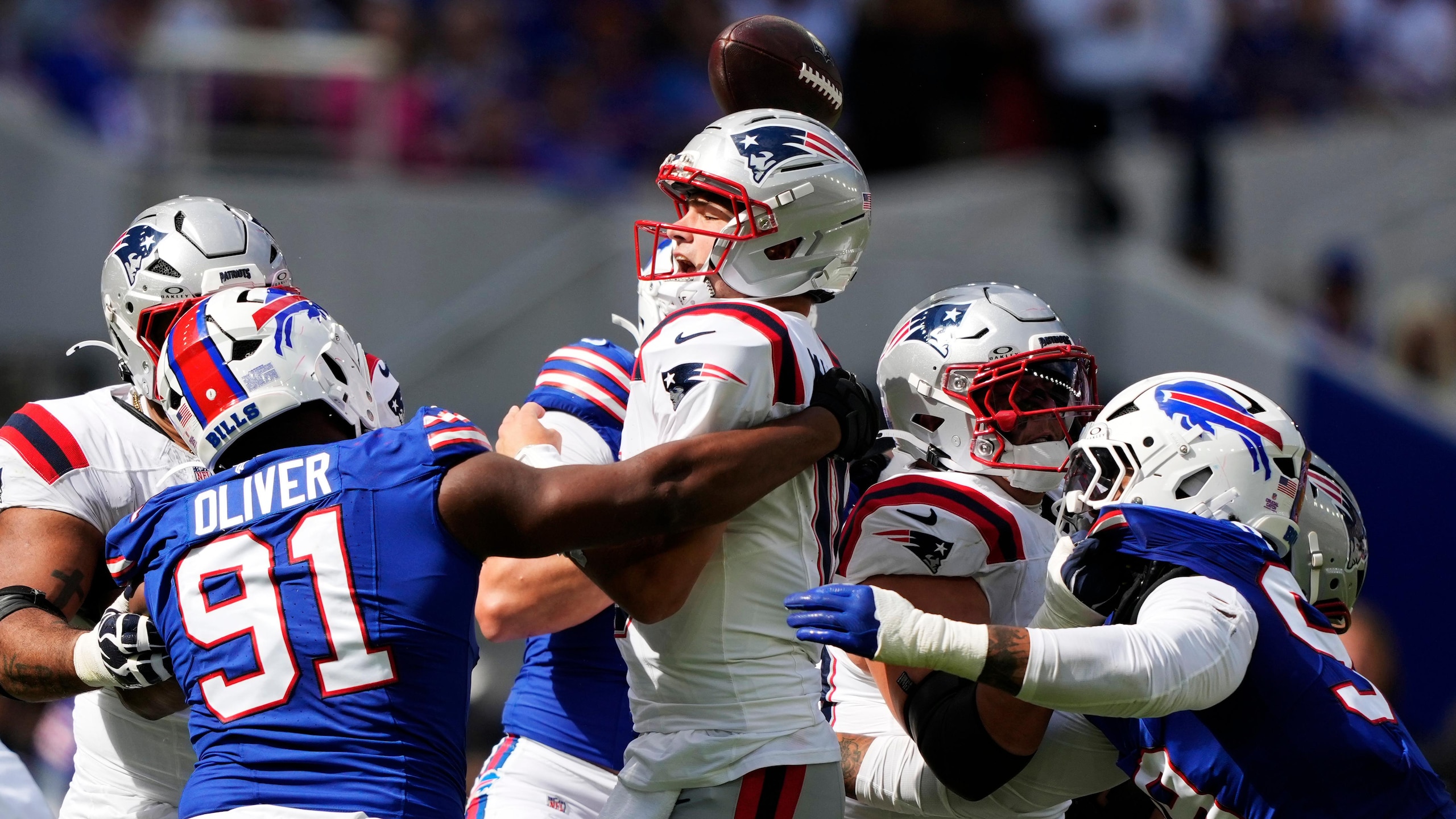 Patriots Bills Football