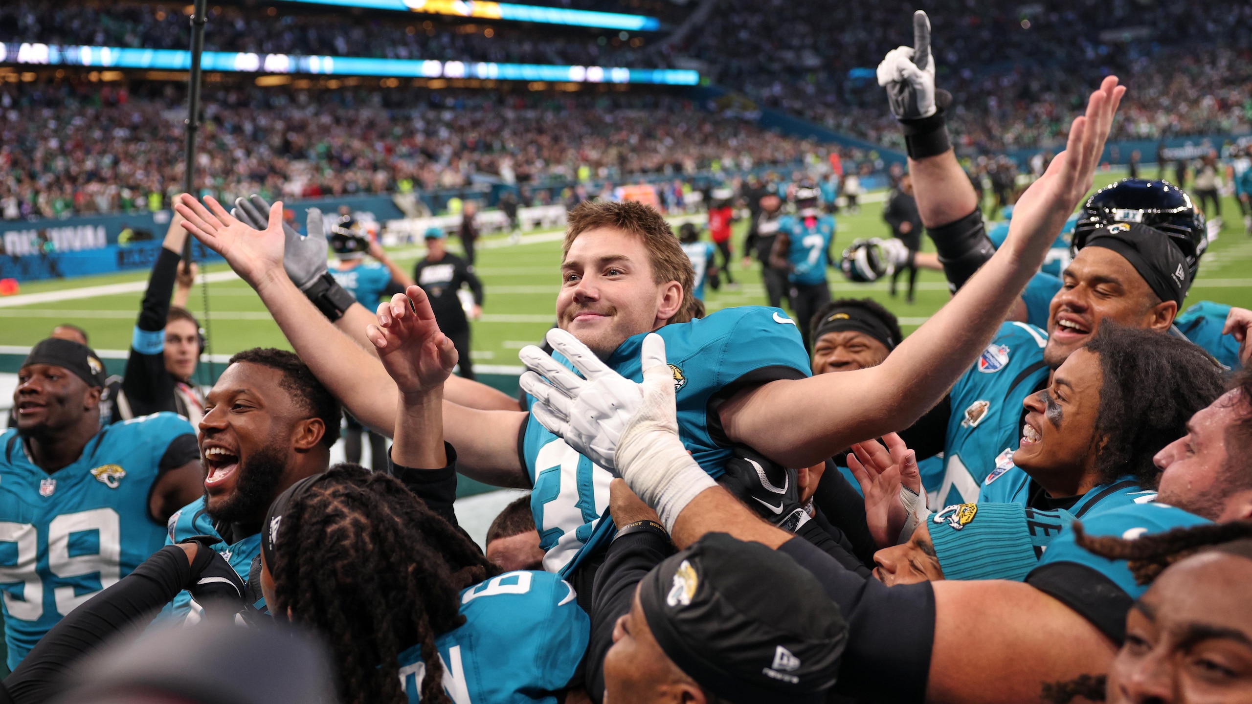 Eagles Jaguars Football