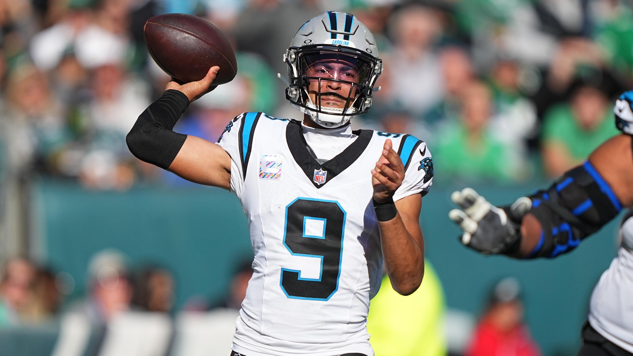Panthers Eagles Football