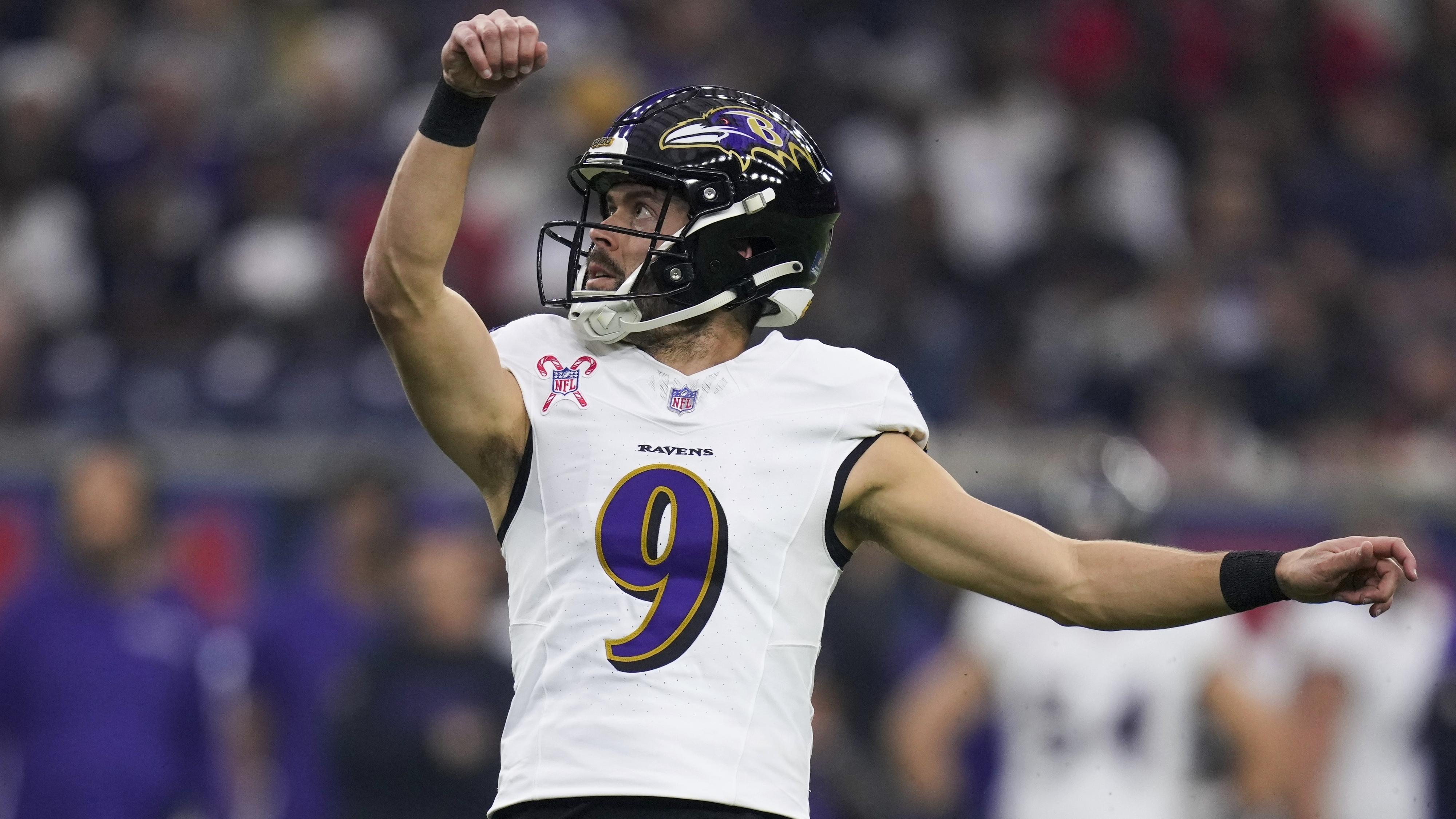 Justin Tucker during a game
