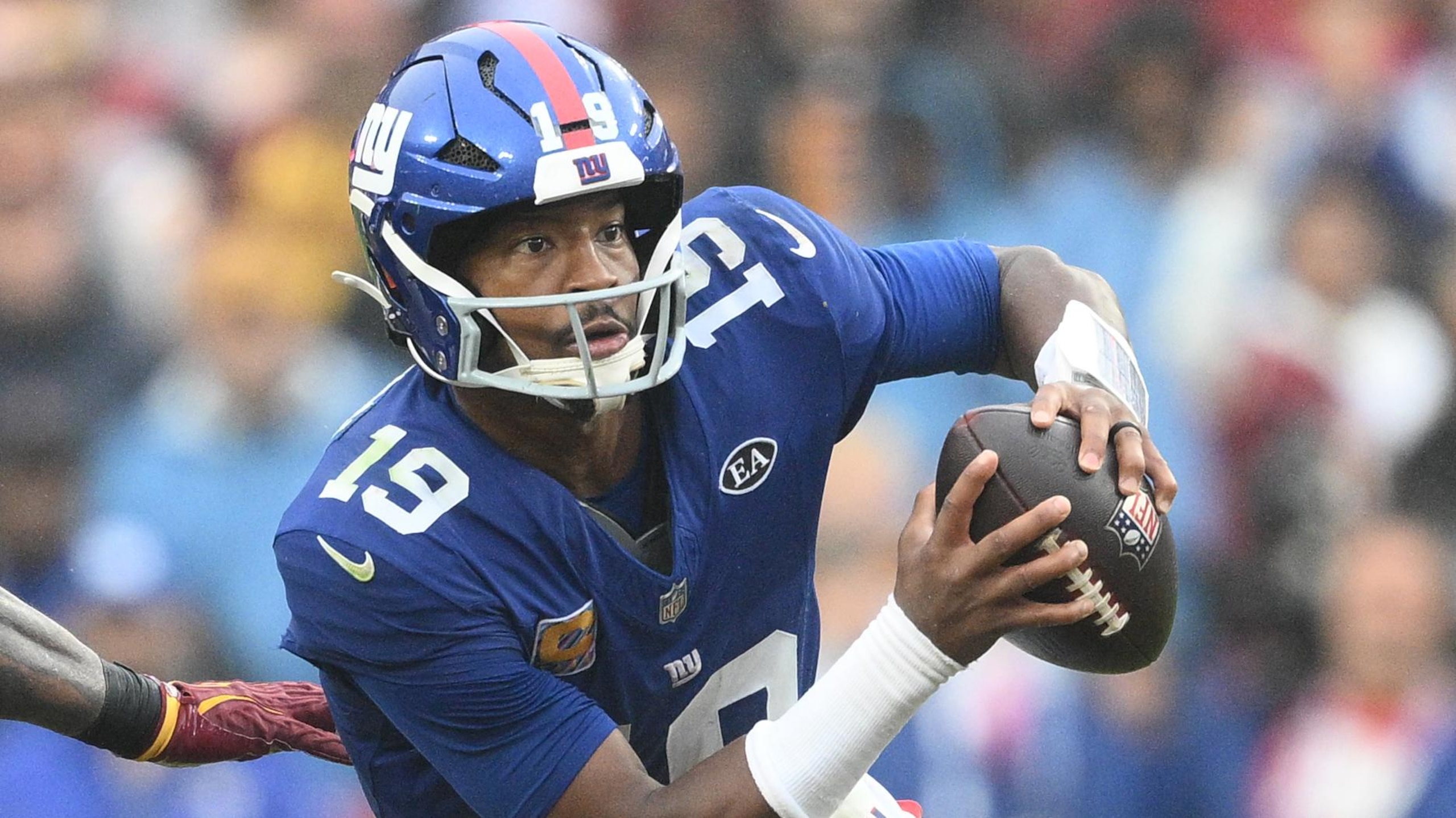 Giants Commanders Football