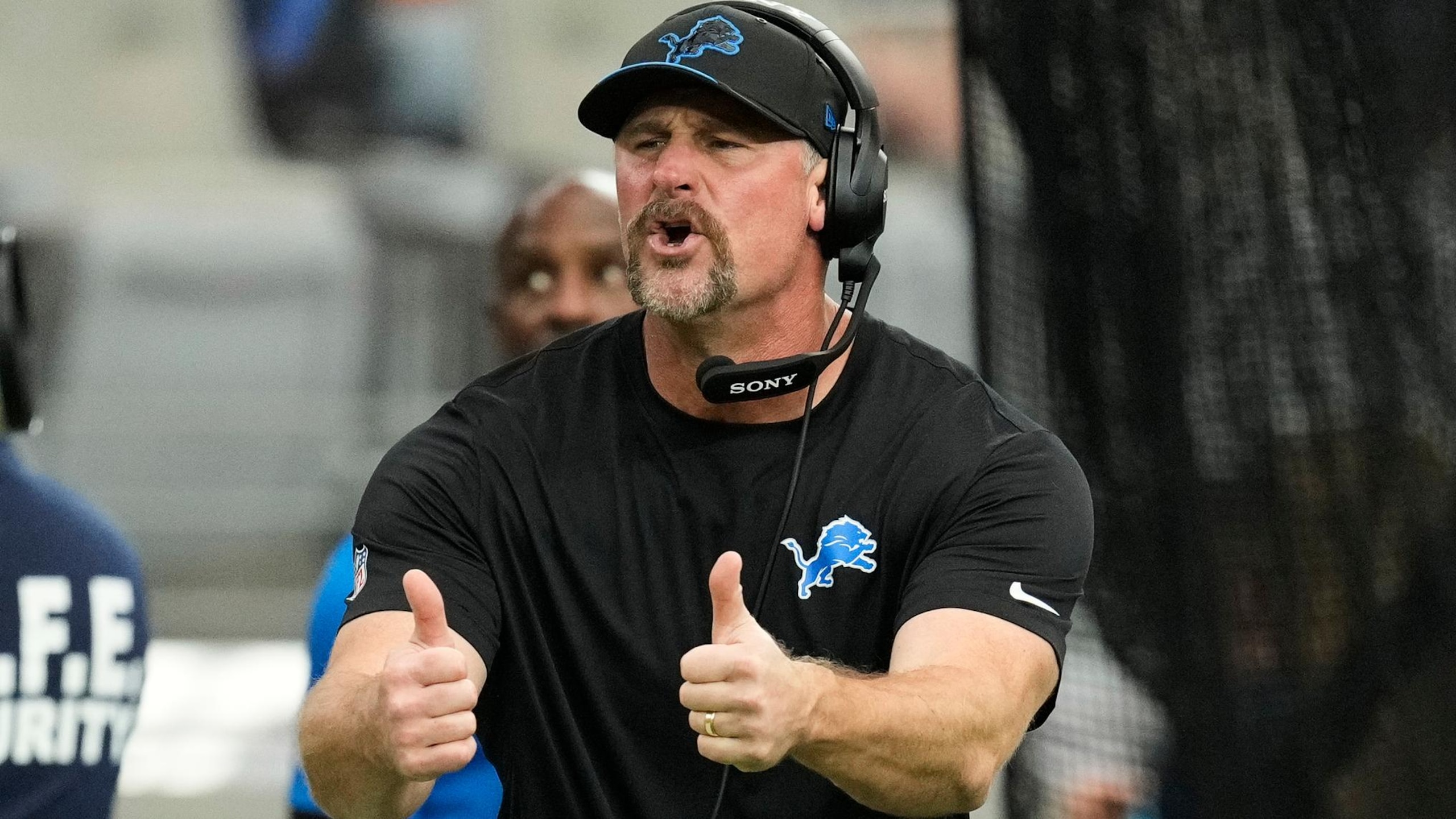 Lions Cardinals Football