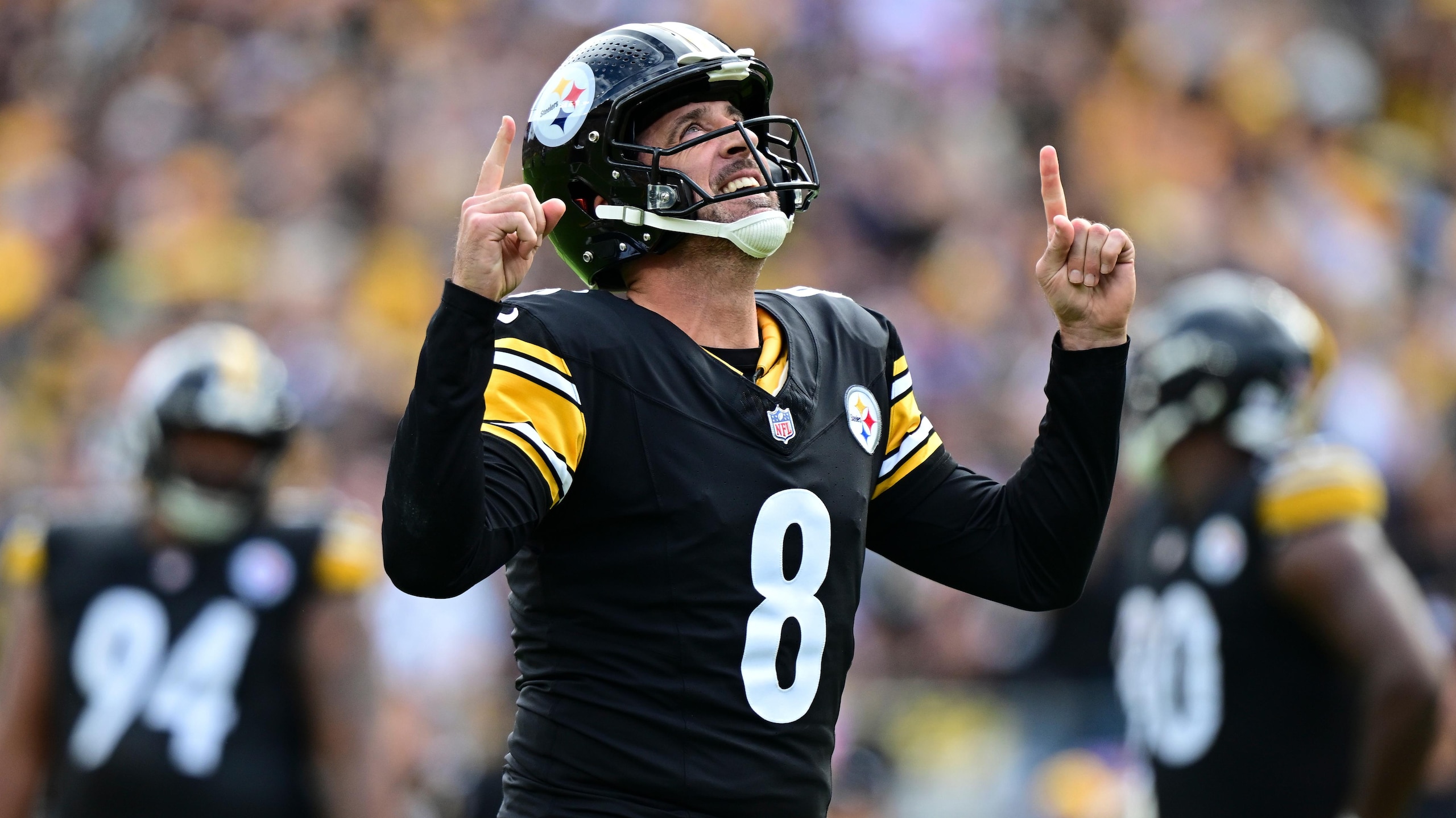 APTOPIX Colts Steelers Football