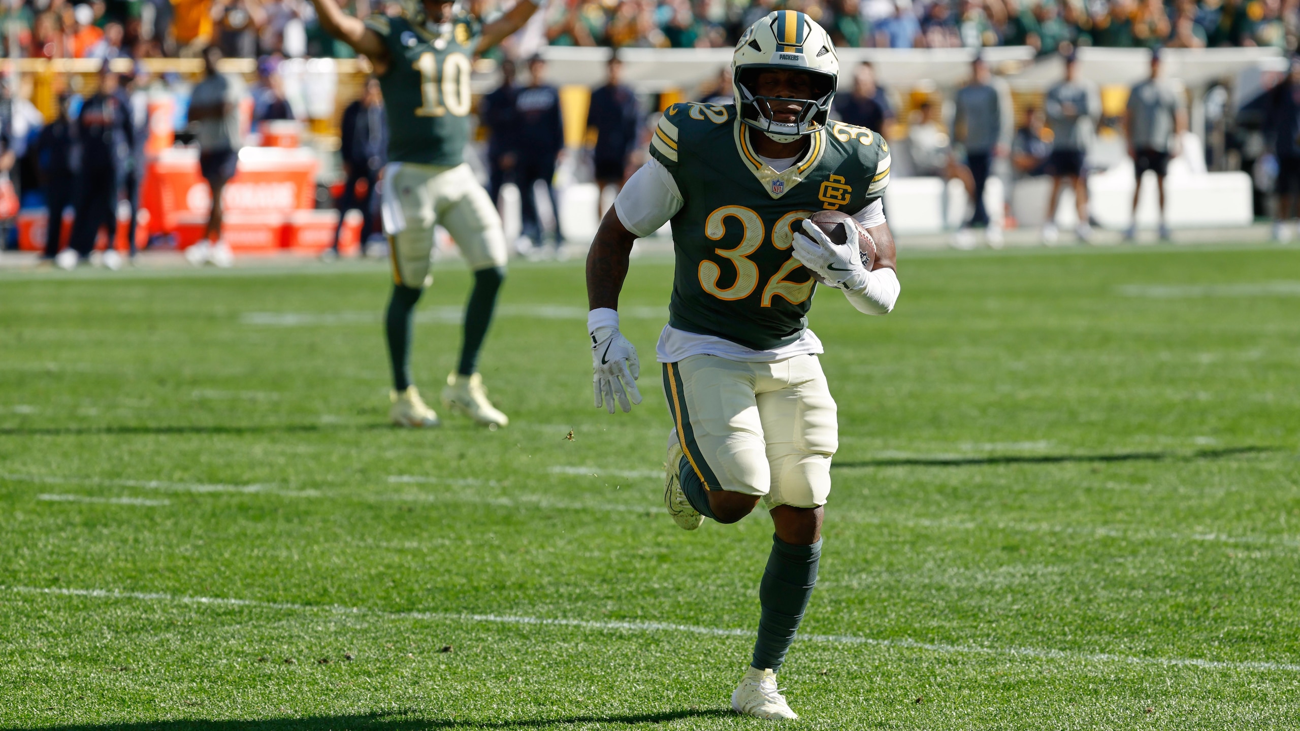 Bears Packers Football