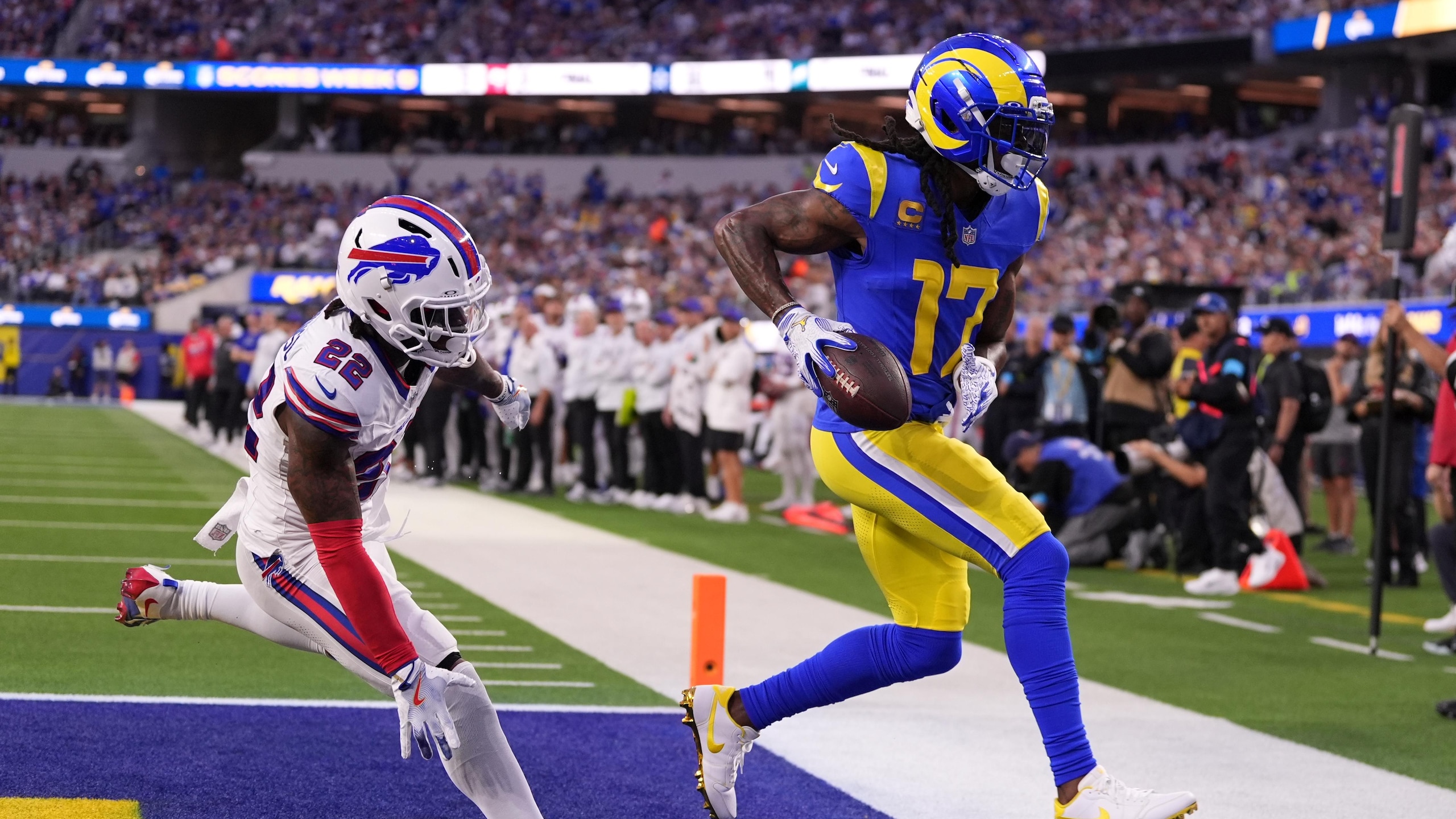 Bills Rams Football
