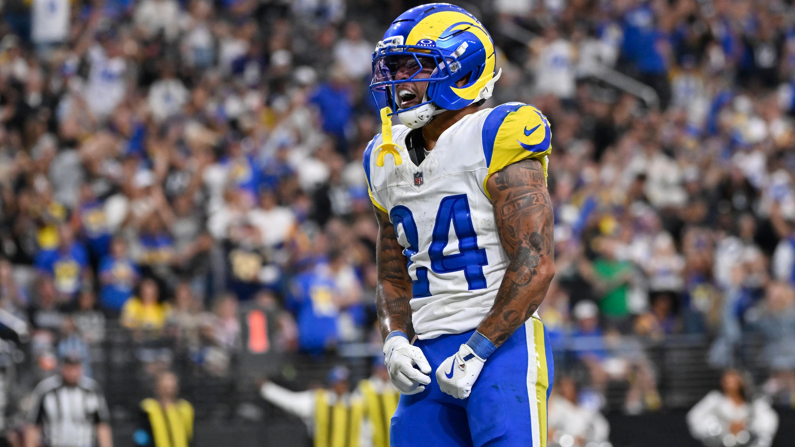 Rams Raiders Football