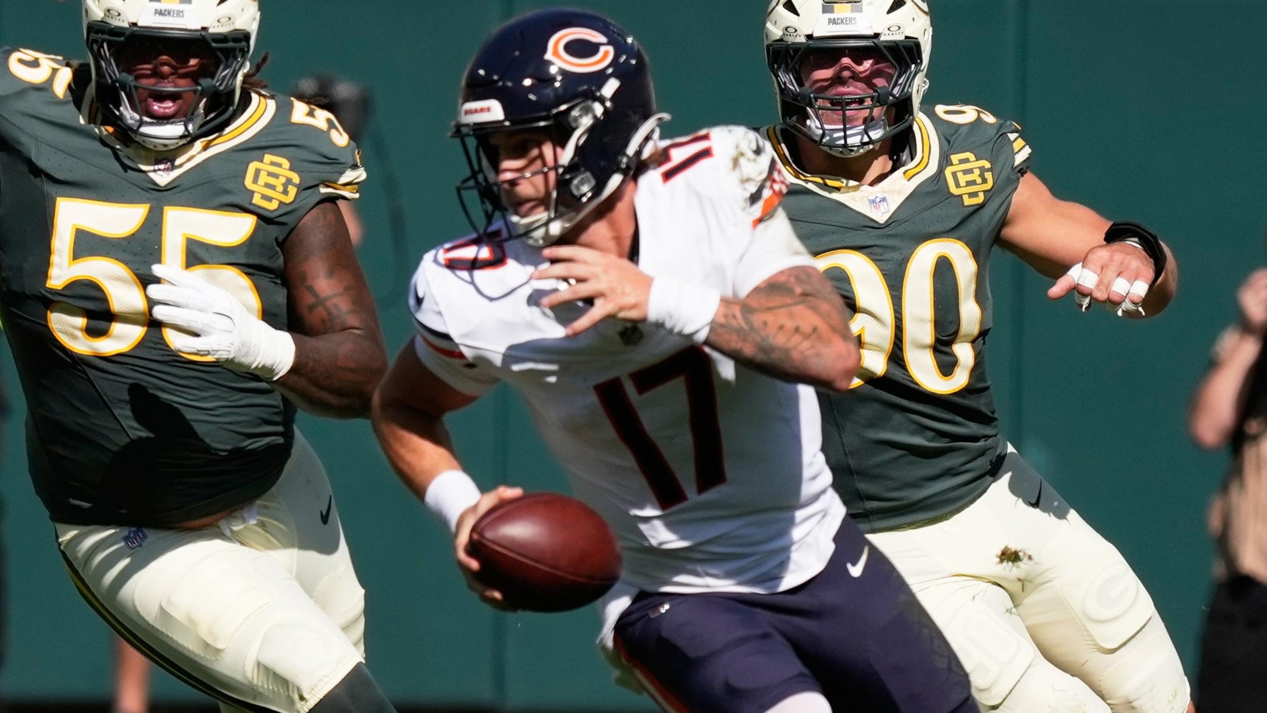 Bears Packers Football