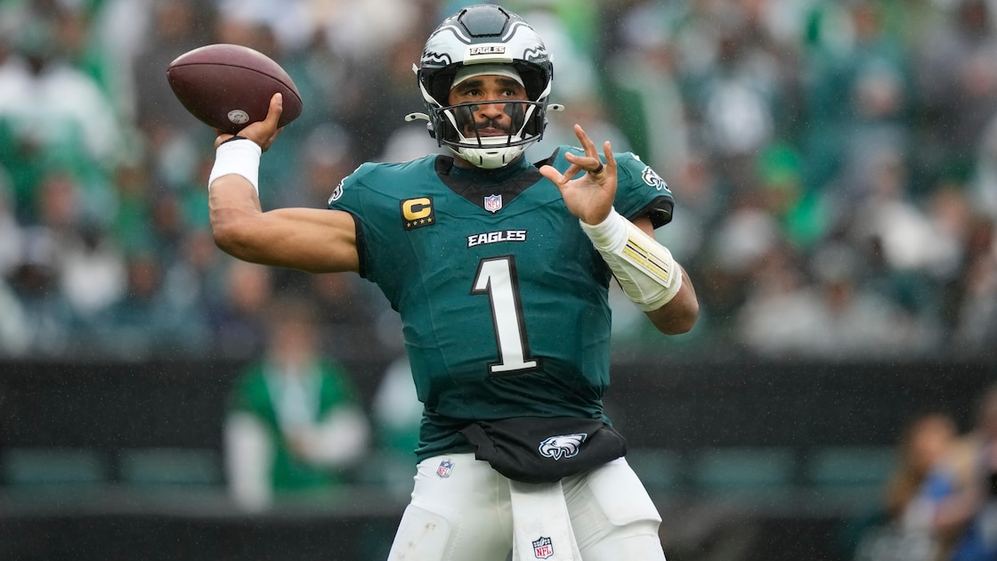 Eagles place quarterback Jalen Hurts on injured reserve after blood clot diagnosis