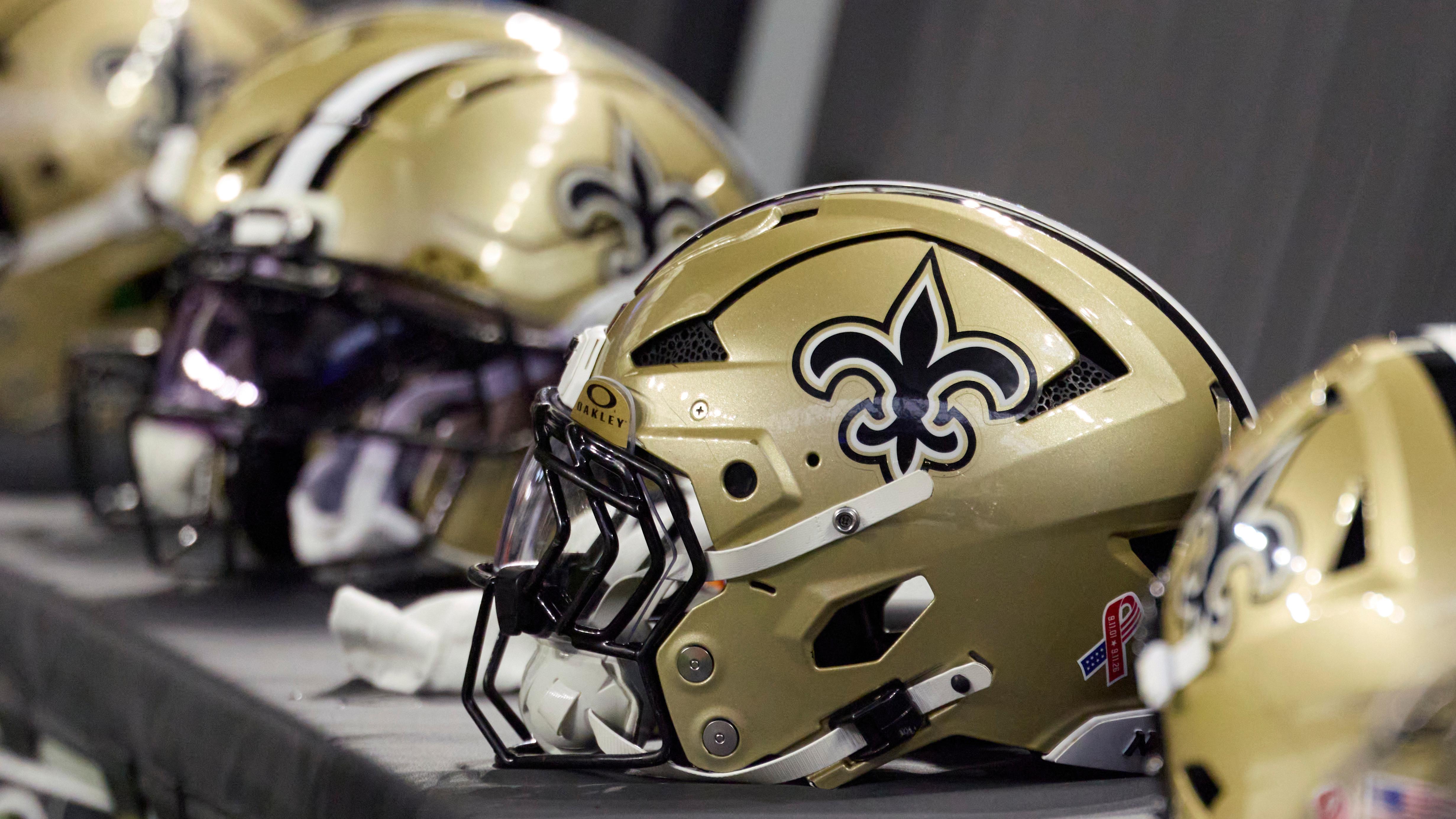 Saints Locker Room Hit by Widespread Illness Ahead of Vikings Clash