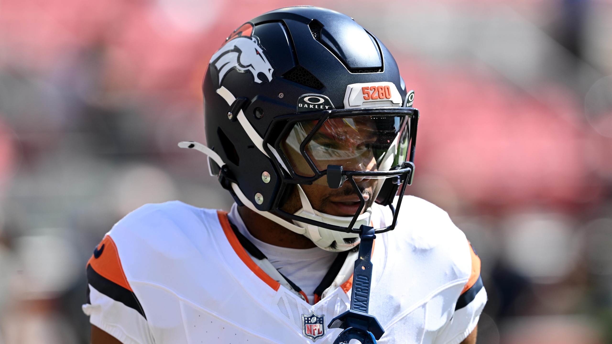 Broncos 49ers Football