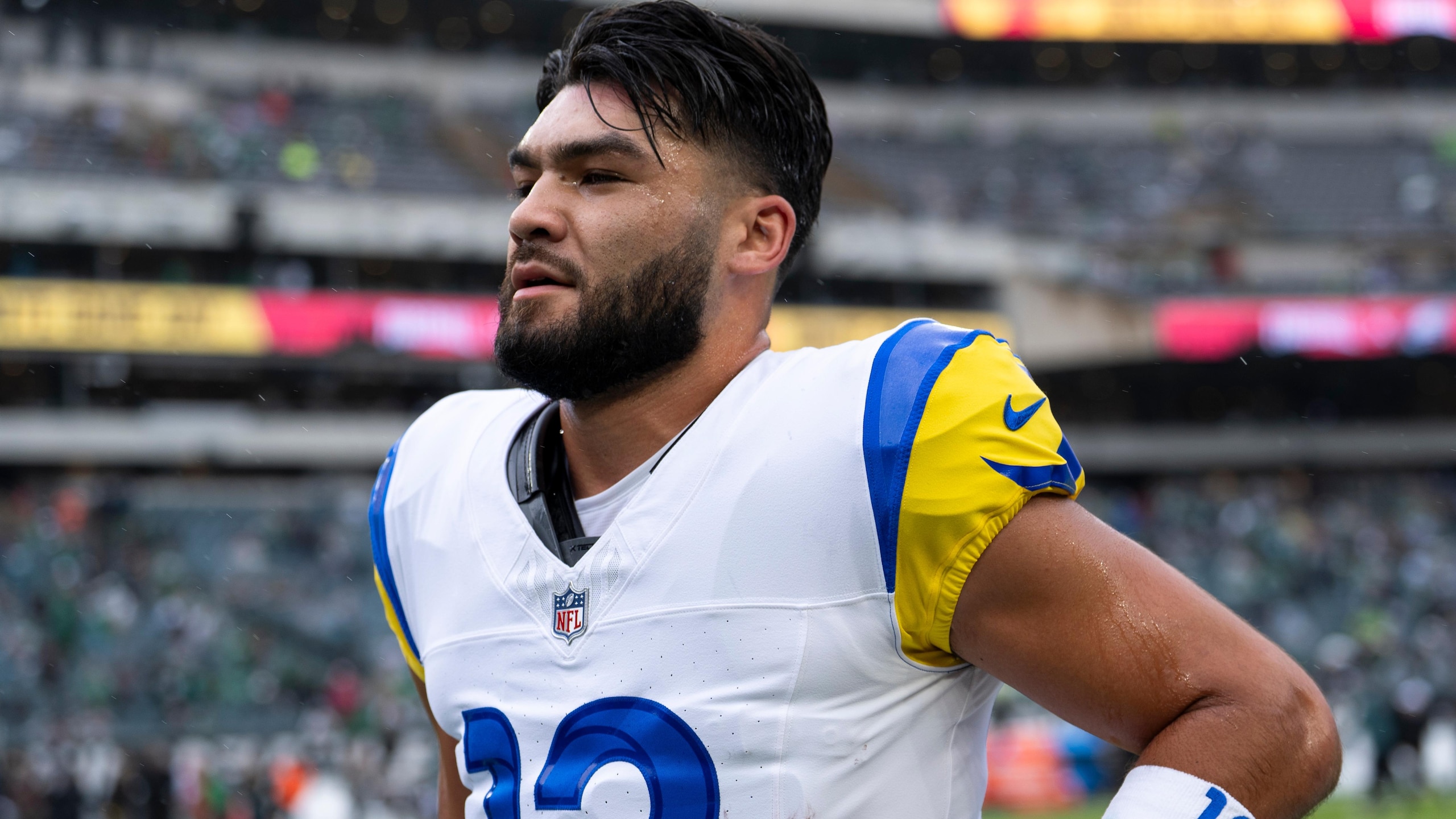 Rams Eagles Football