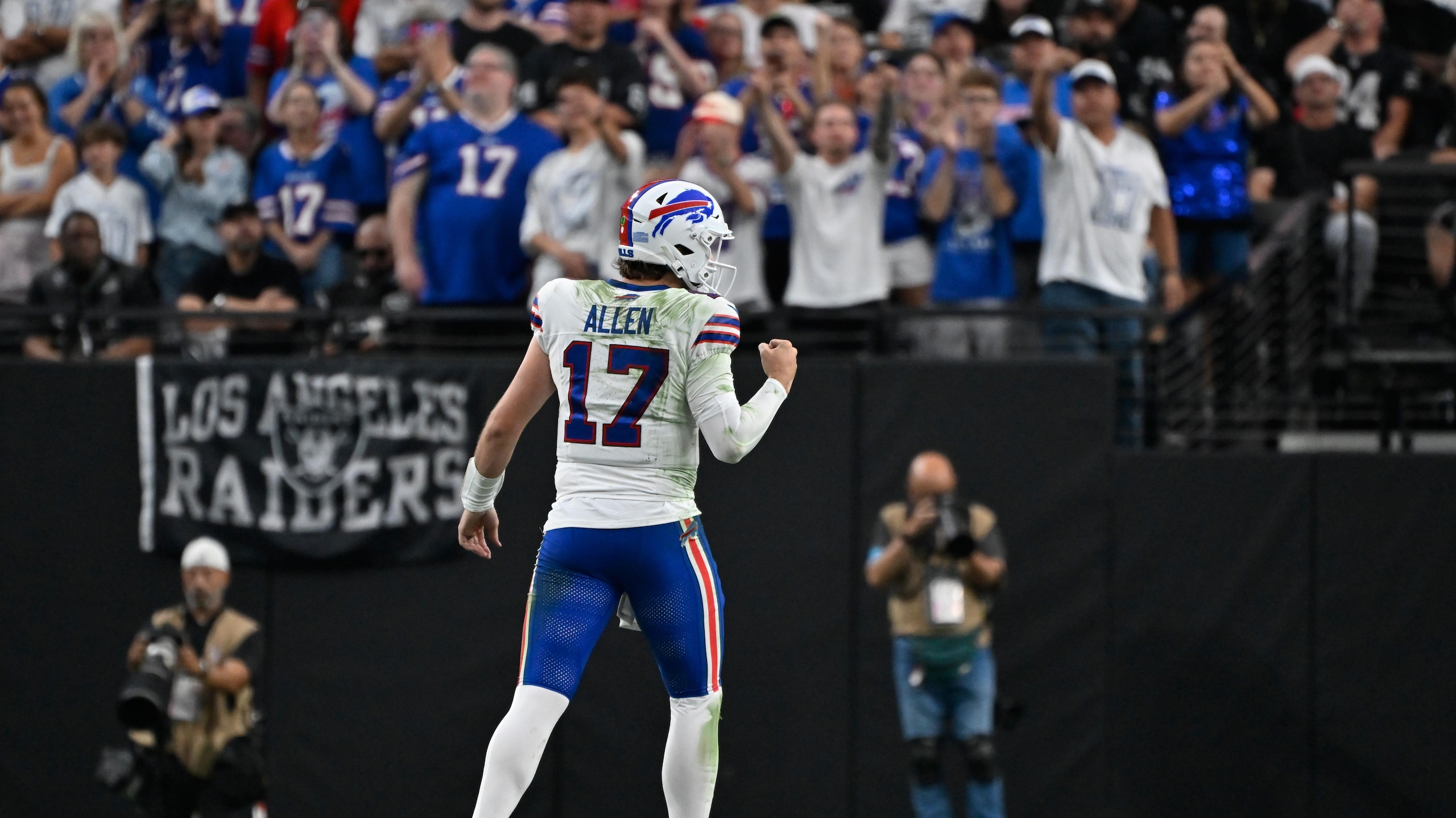 Bills Raiders Football
