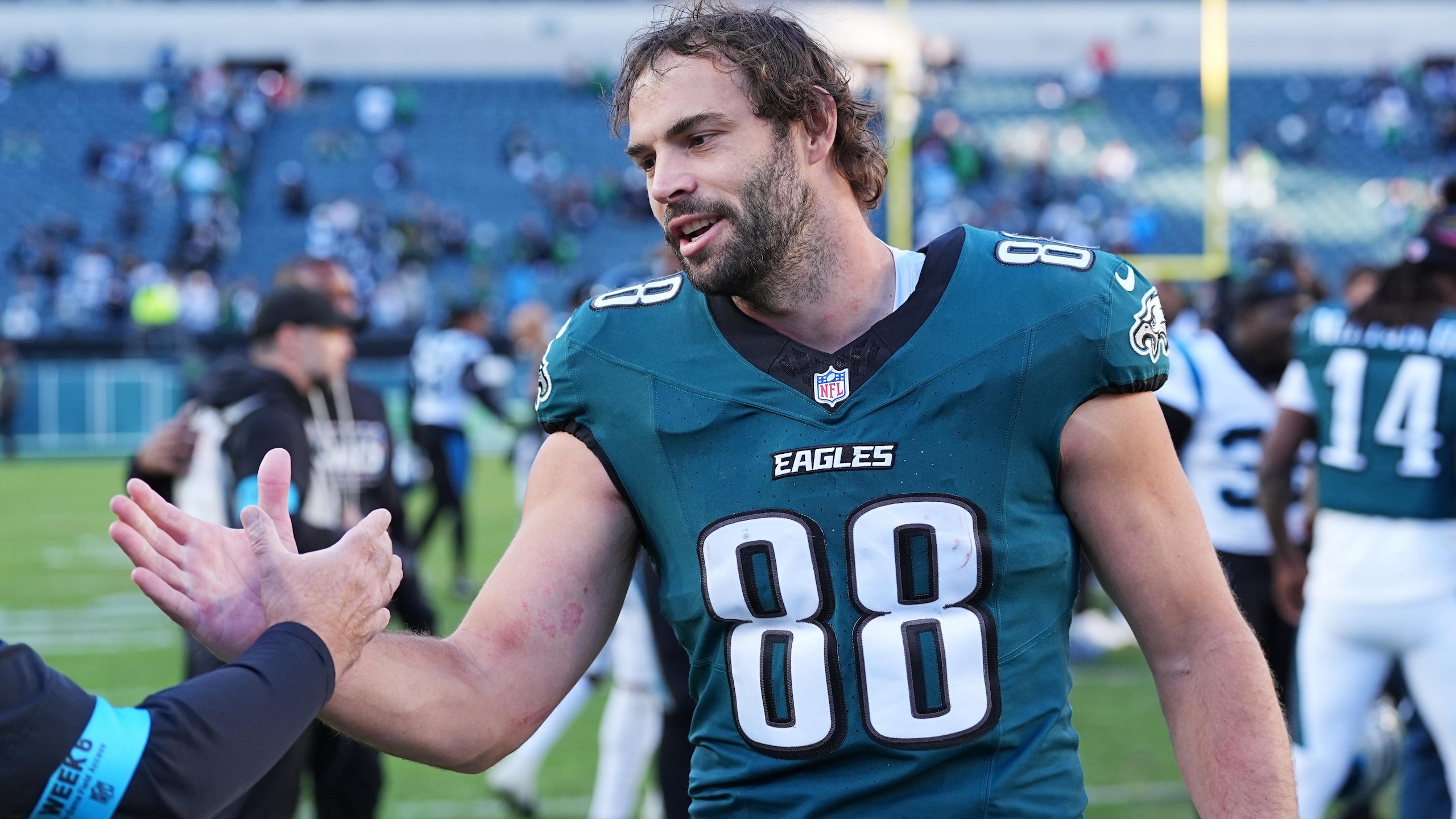 Panthers Eagles Football