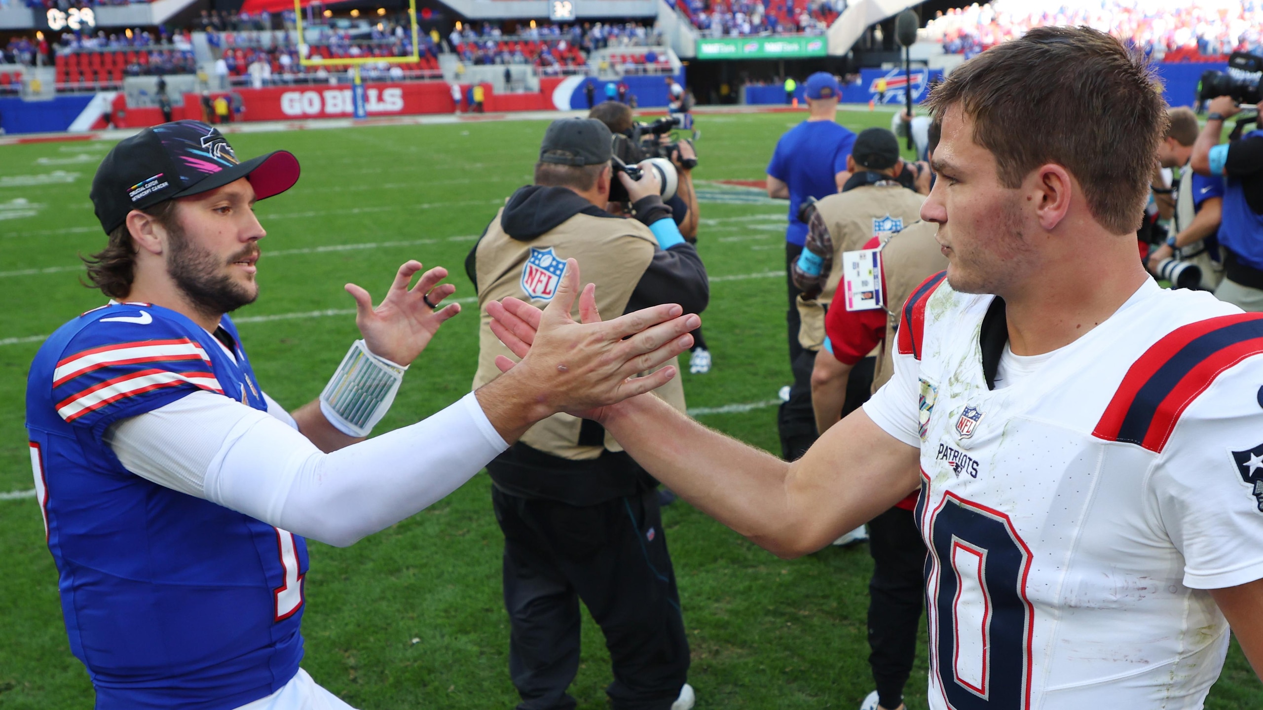 Patriots Bills Football