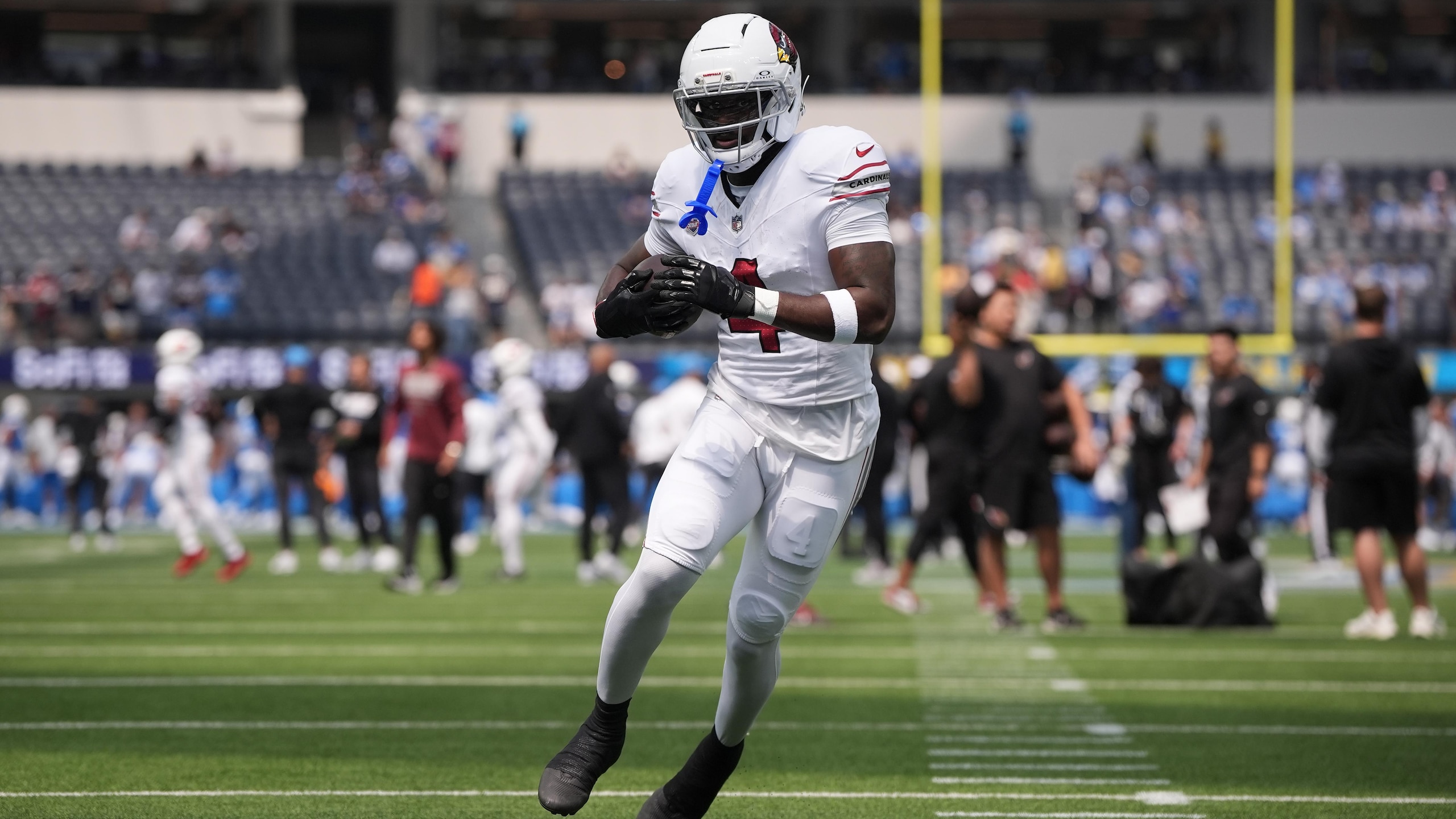 Cardinals Chargers Football